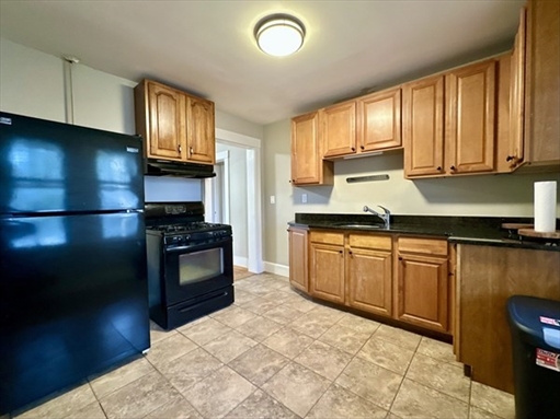 4094 Washington St, Apt 1L