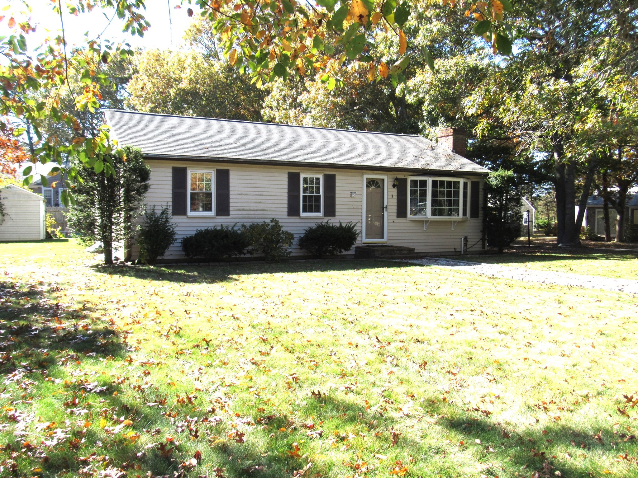 3 Andy Ln, Yarmouth, MA 02673