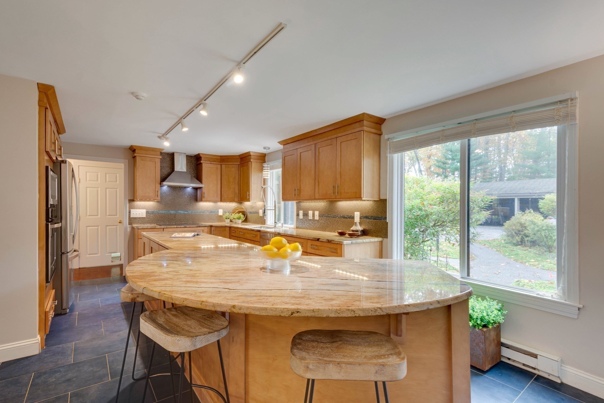 134 Chestnut Circle Unit 134, Lincoln, MA 01773 - Image 12