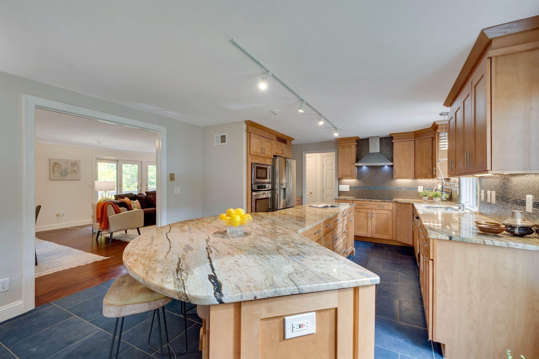 134 Chestnut Circle Unit 134, Lincoln, MA 01773 - Image 5