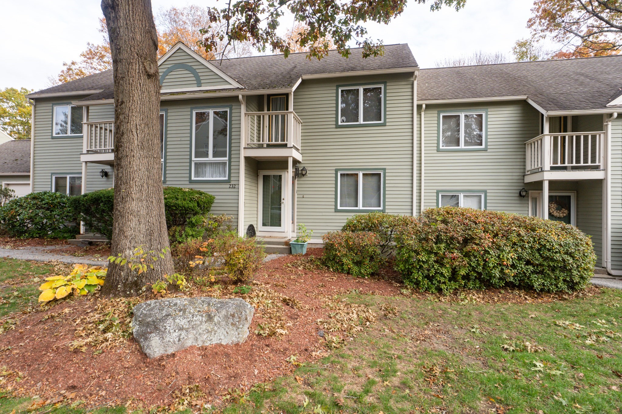 232 Weatherstone Dr Unit 232, Worcester, MA 01604