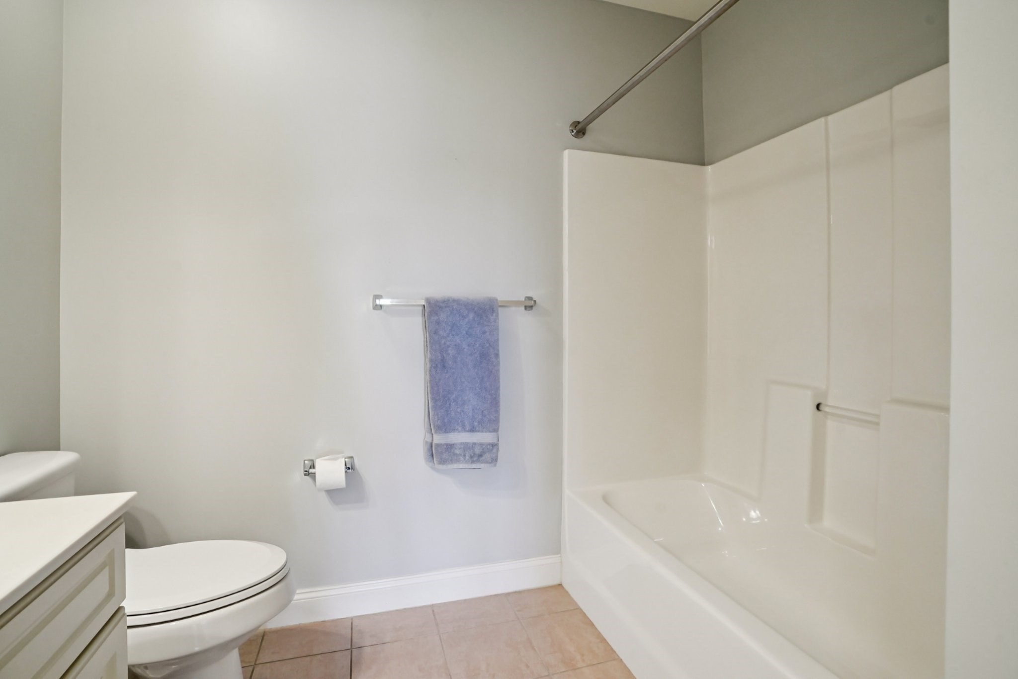 1224 Emerald Court Unit 1224, Tewksbury, MA 01876 - Image 13