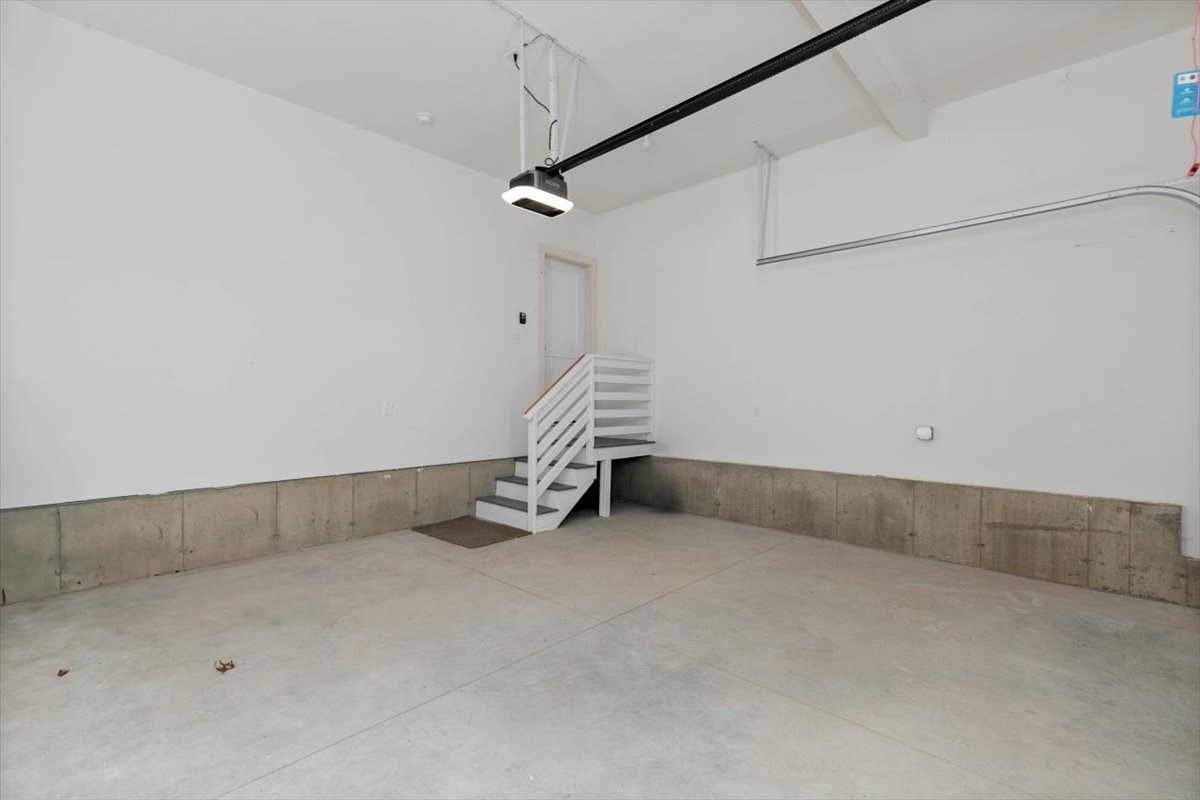 28 Jordan St, Haverhill, MA 01830 - Image 17