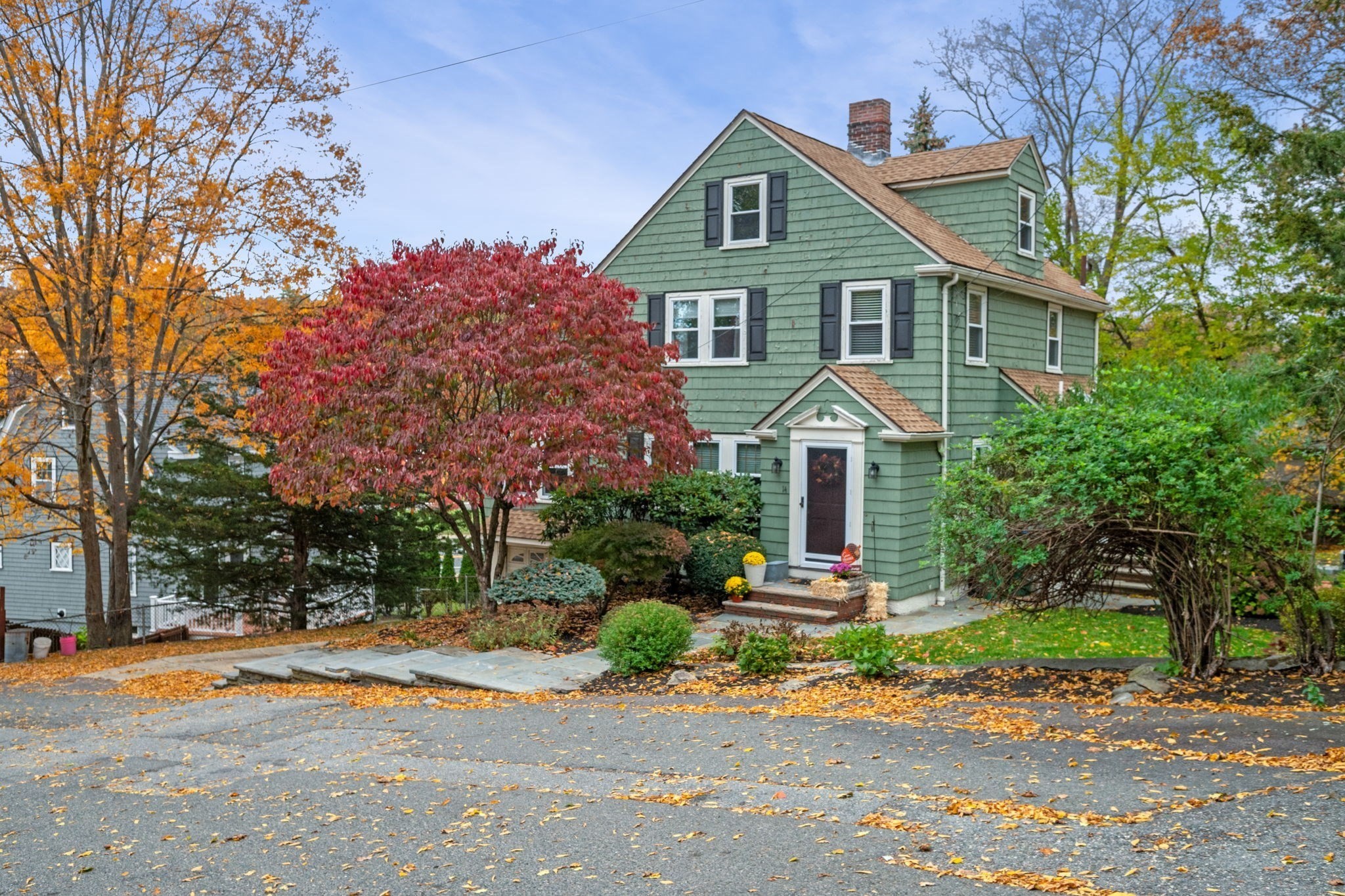 14 Ivy Rd, Medford, MA 02155