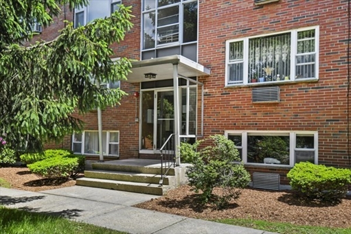 1105 Lexington Street, Apt 10-2