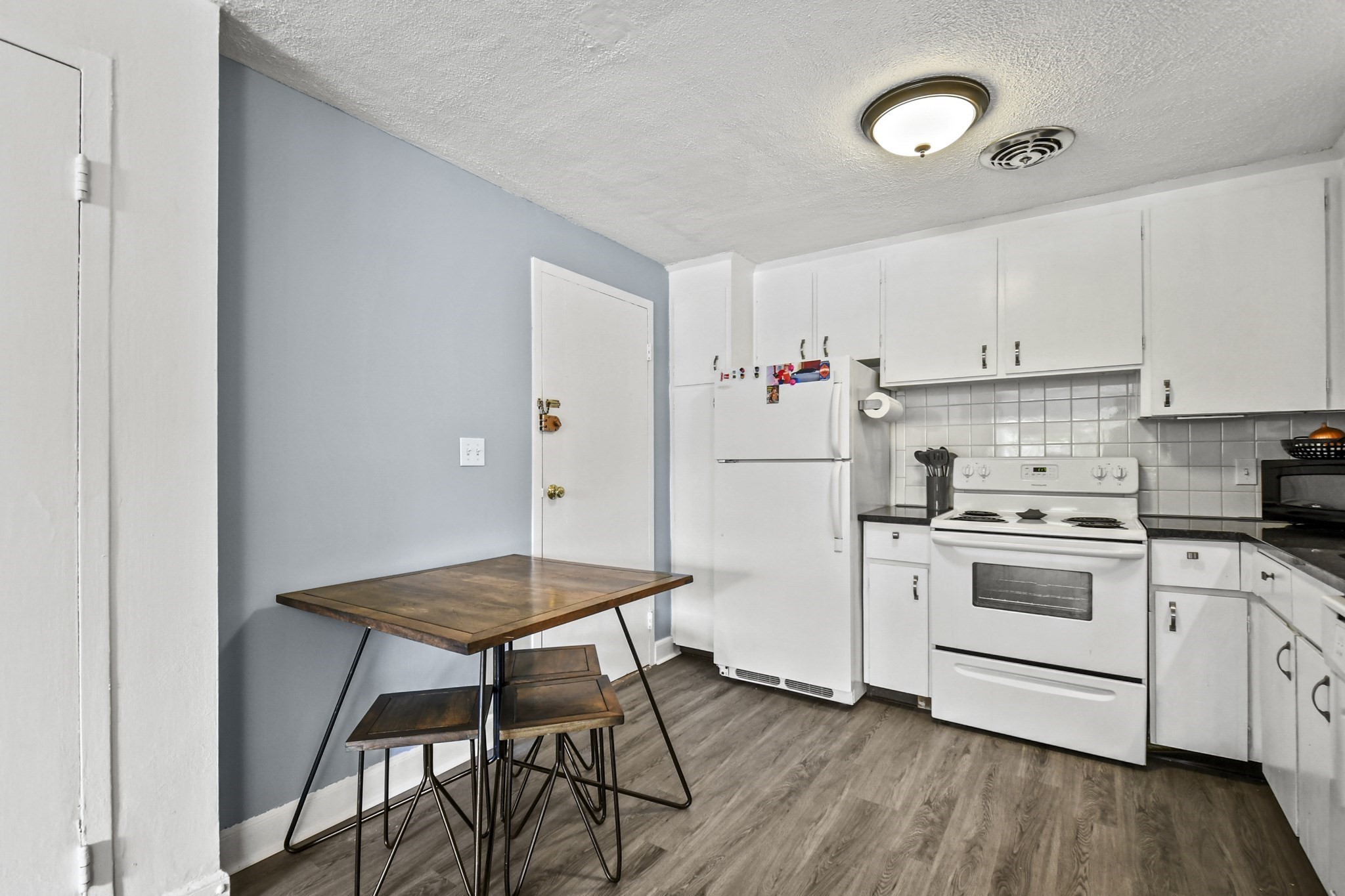1105 Lexington Street Unit 10-2, Waltham, MA 02452 - Image 20