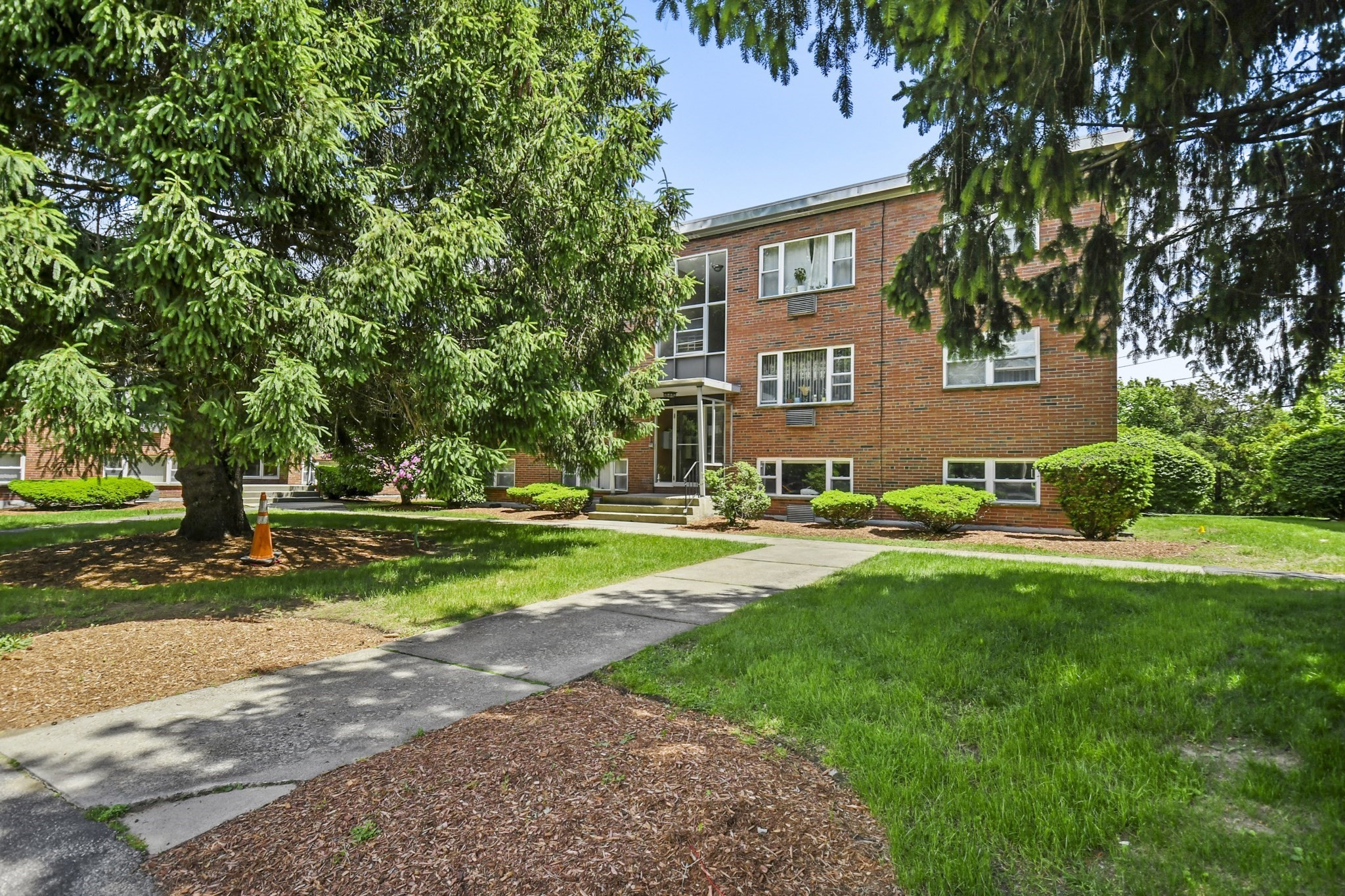 1105 Lexington Street Unit 10-2, Waltham, MA 02452 - Image 4
