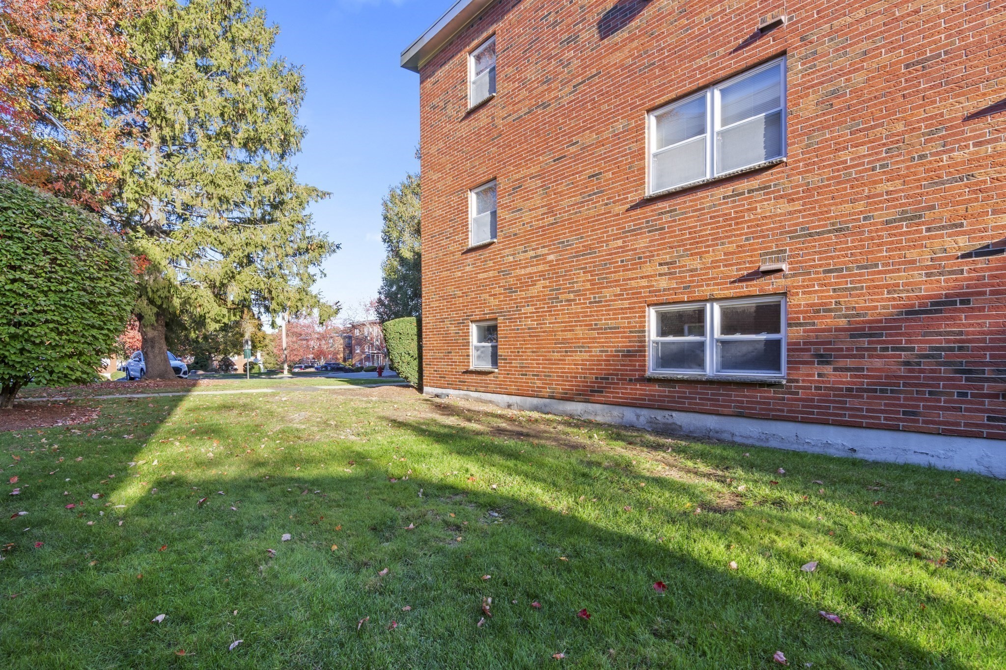 1105 Lexington Street Unit 10-2, Waltham, MA 02452 - Image 34