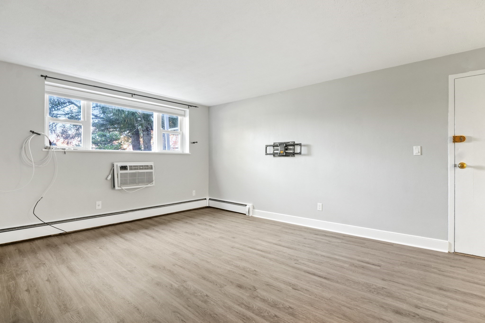 1105 Lexington Street Unit 10-2, Waltham, MA 02452 - Image 9