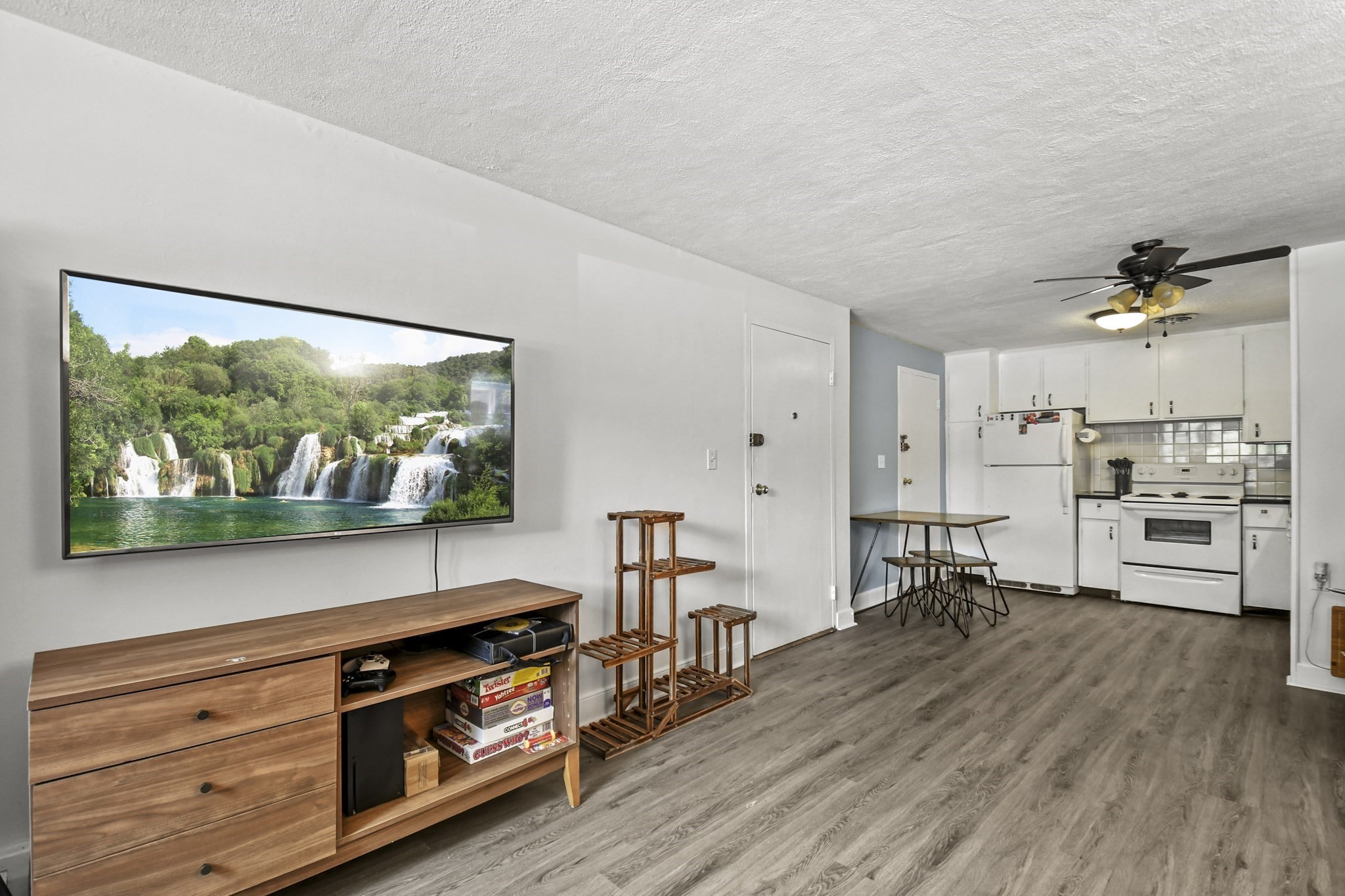 1105 Lexington Street Unit 10-2, Waltham, MA 02452 - Image 10