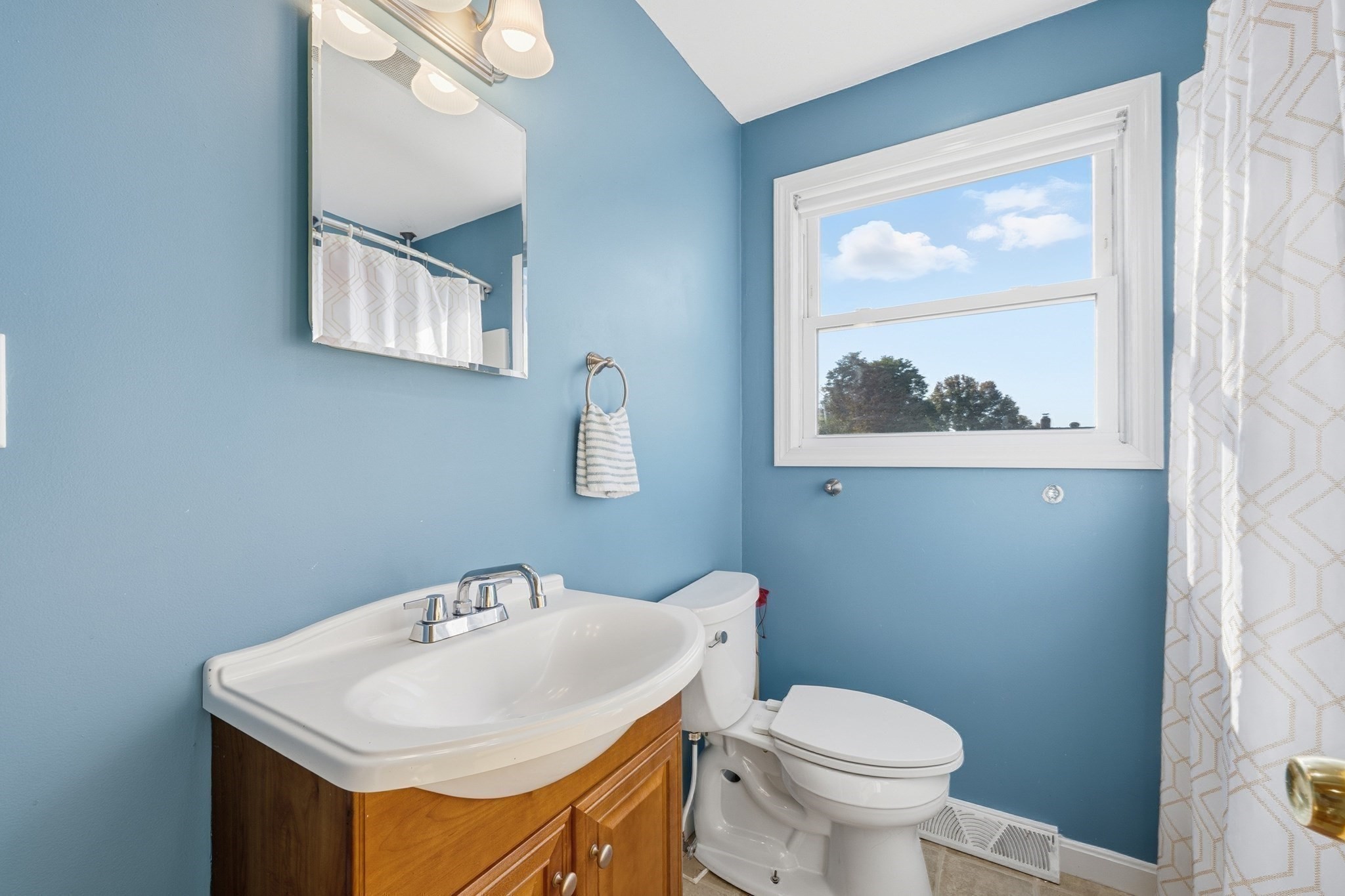 70 Pawtucket Drive, Lowell, MA 01854 - Image 25