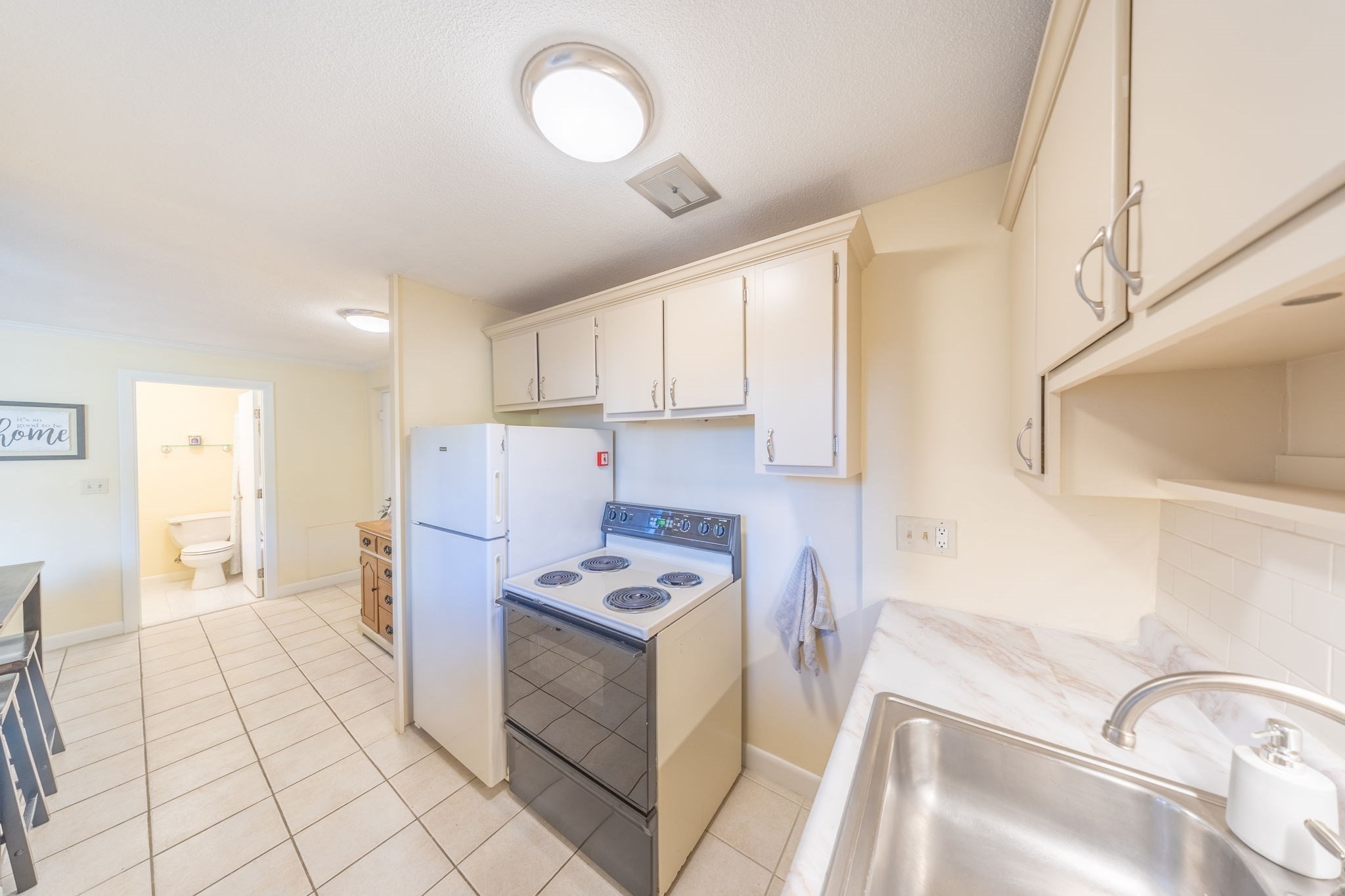 220 Essex St Unit 1, Melrose, MA 02176 - Image 11