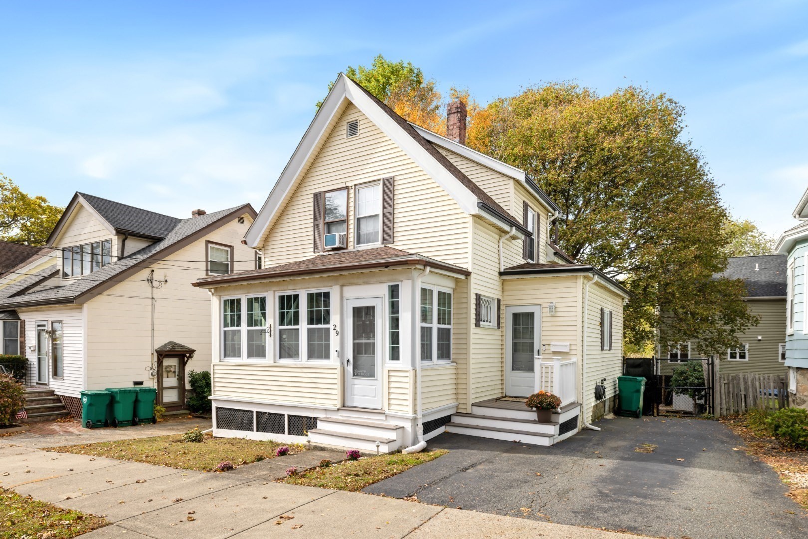 29 Fenton Ave, Lynn, MA 01905