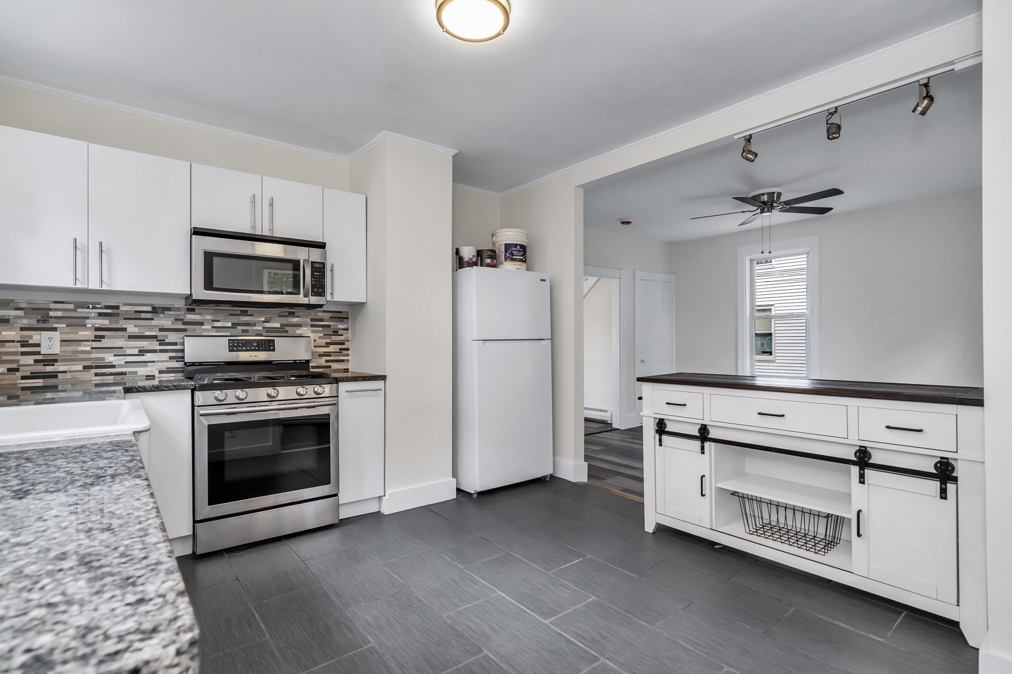 6 Dexter St, Haverhill, MA 01830 - Image 19