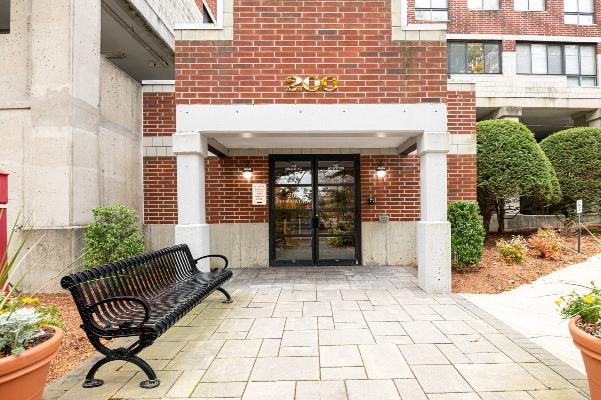 200 Ledgewood Drive Unit 505, Stoneham, MA 02180 - Image 2