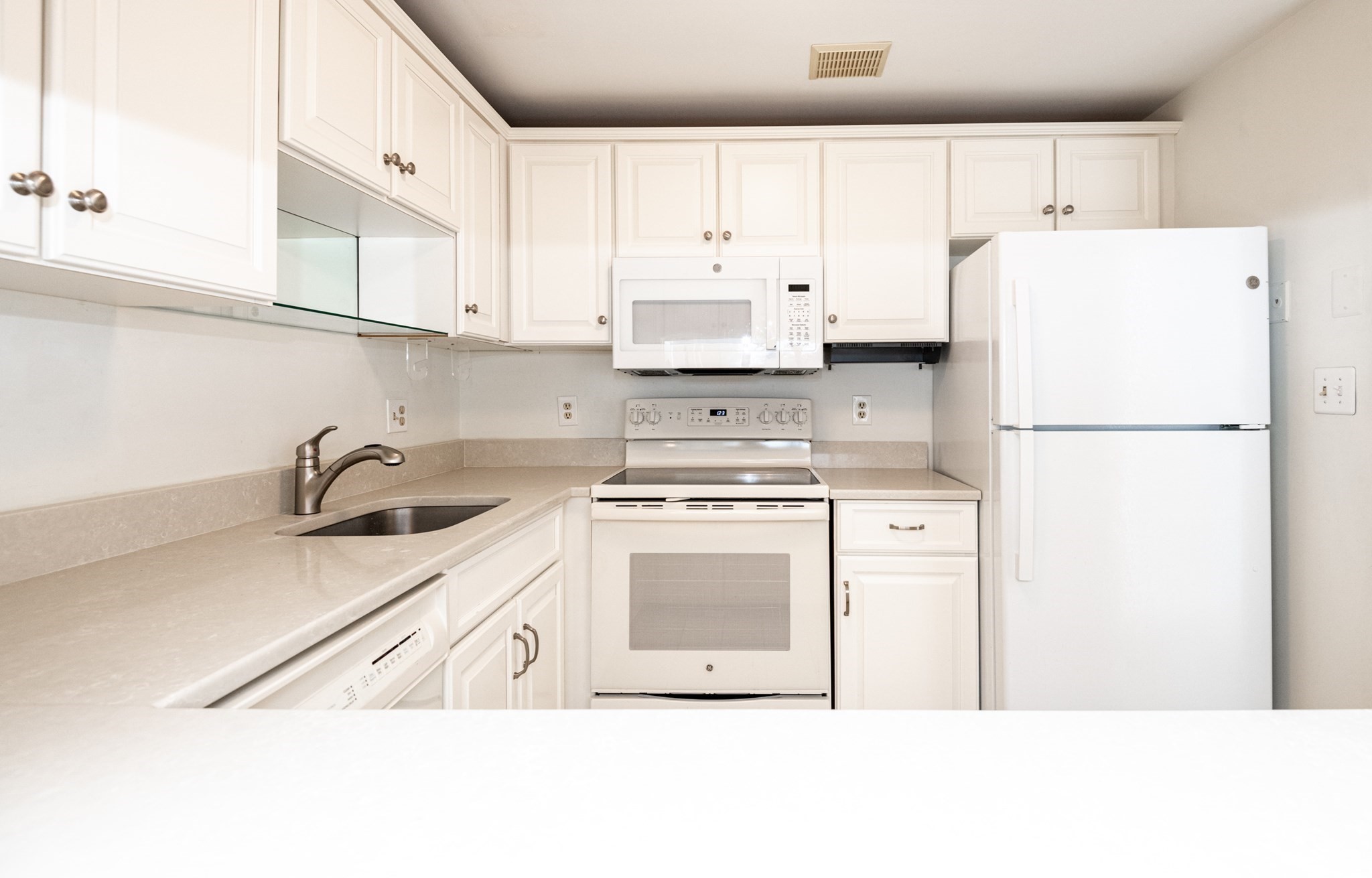 200 Ledgewood Drive Unit 505, Stoneham, MA 02180 - Image 28