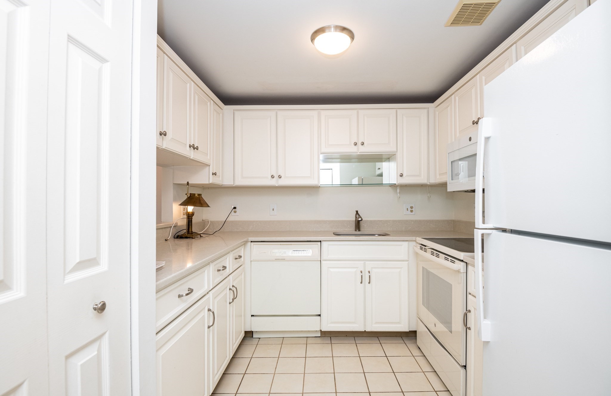 200 Ledgewood Drive Unit 505, Stoneham, MA 02180 - Image 7