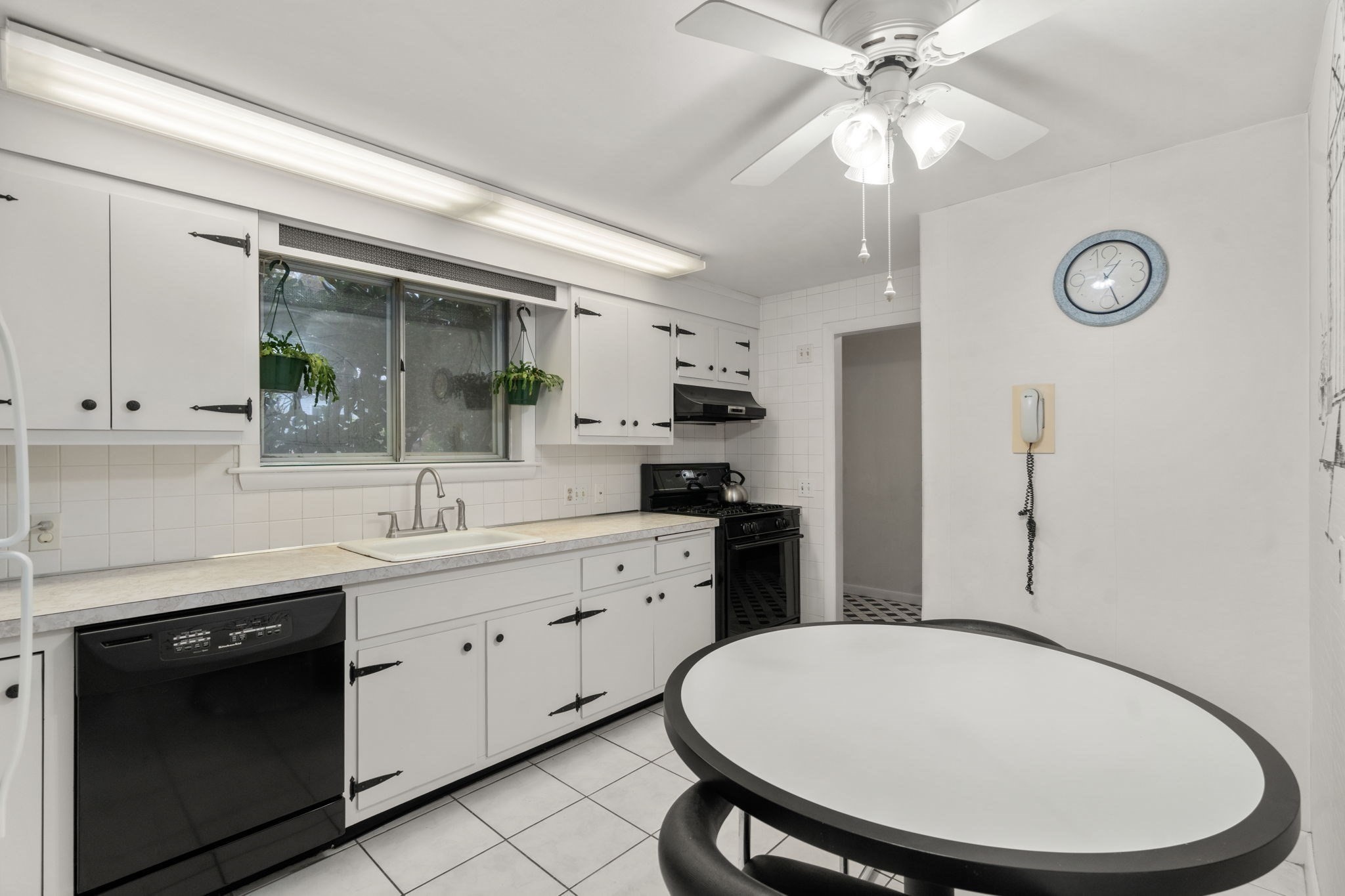 172 Wilshire Dr, Sharon, MA 02067 - Image 5