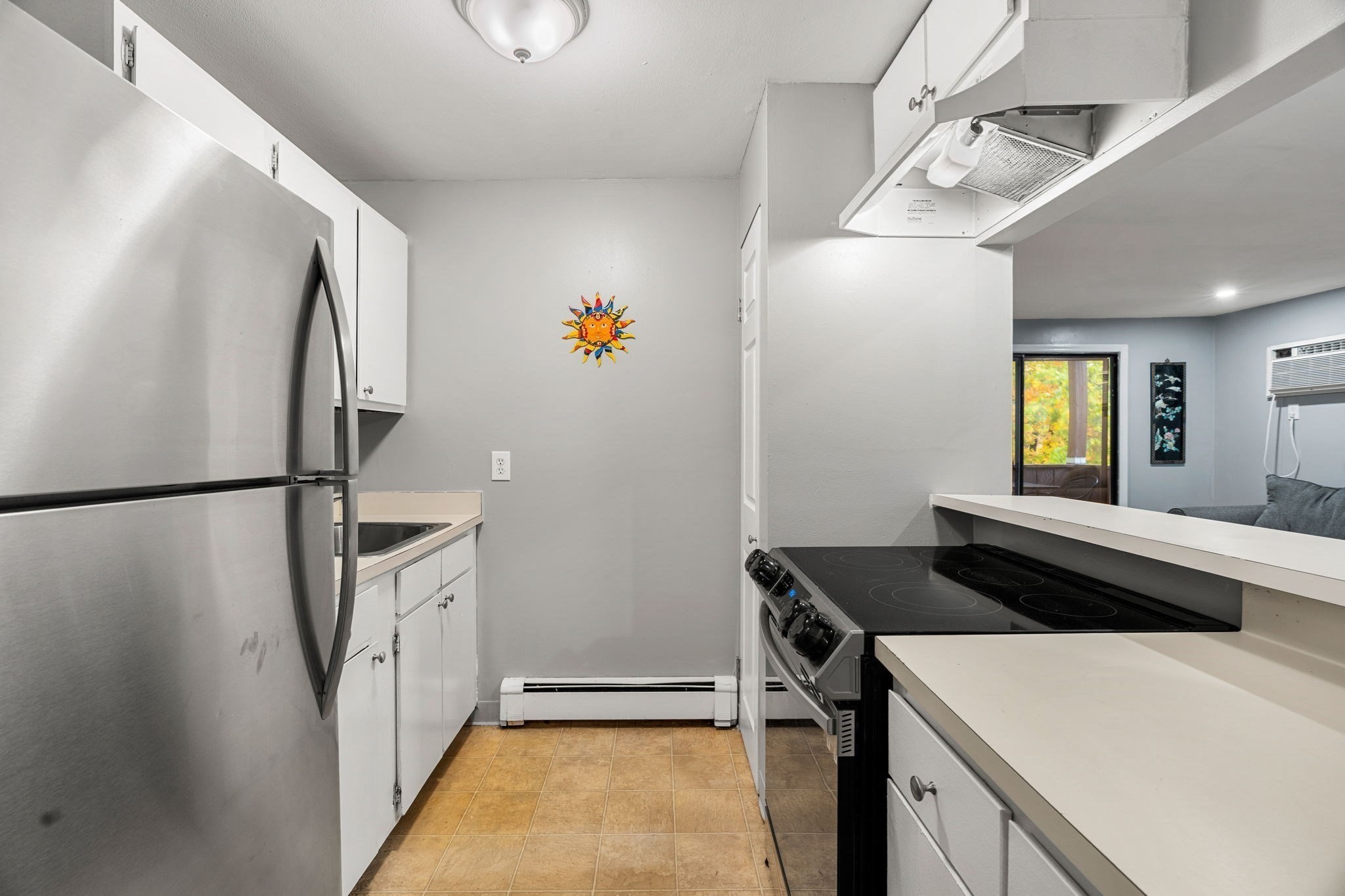 20 Mason Ct Unit 20, Amesbury, MA 01913 - Image 2