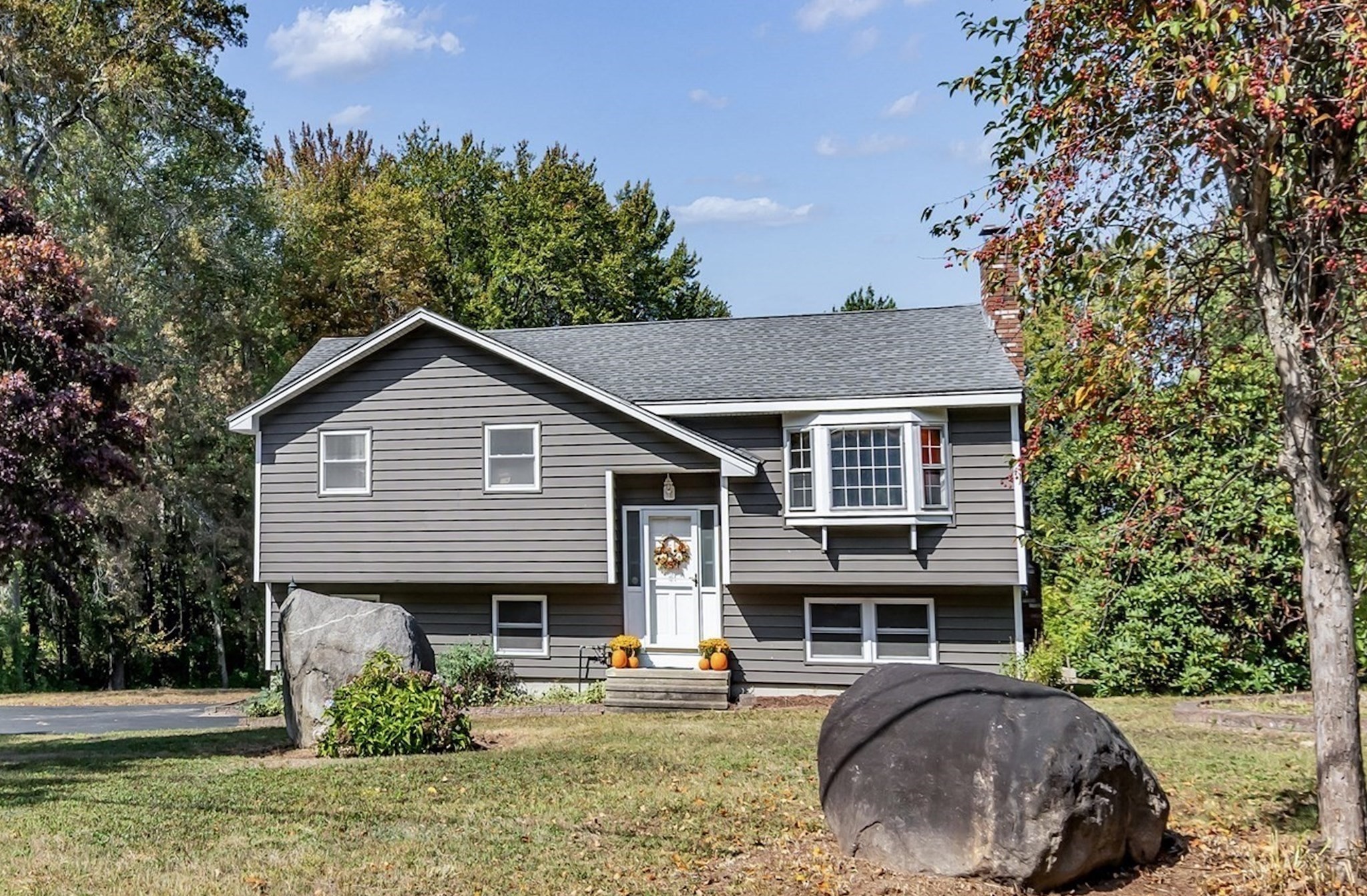 167 Charles Drive, Tewksbury, MA 01876