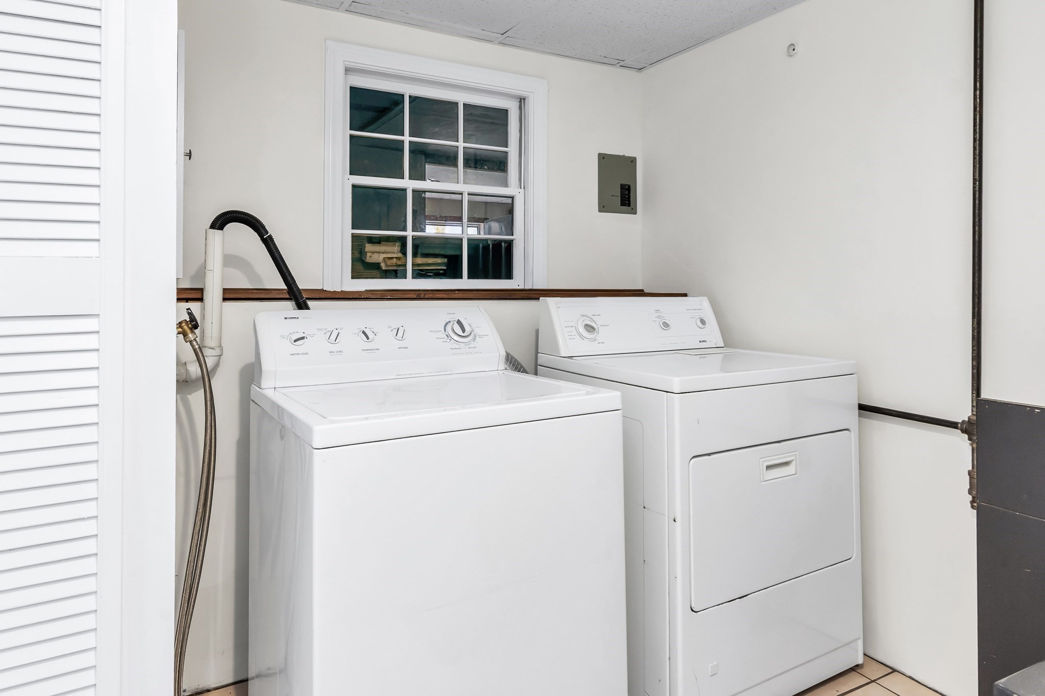 167 Charles Drive, Tewksbury, MA 01876 - Image 32