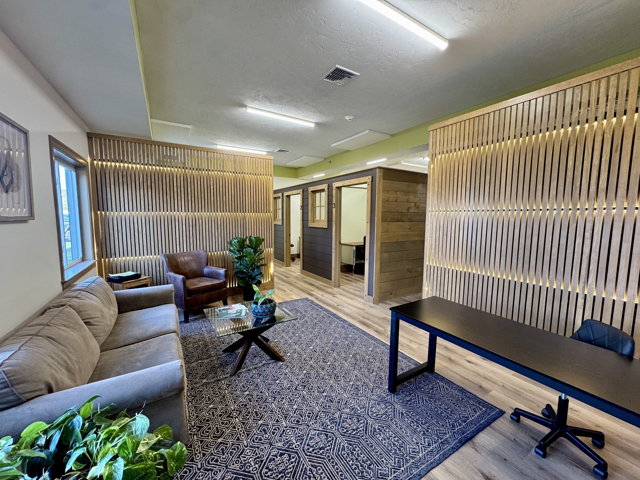 54 Holman Rd Unit Bldg D, Plymouth, MA 02360 - Image 1