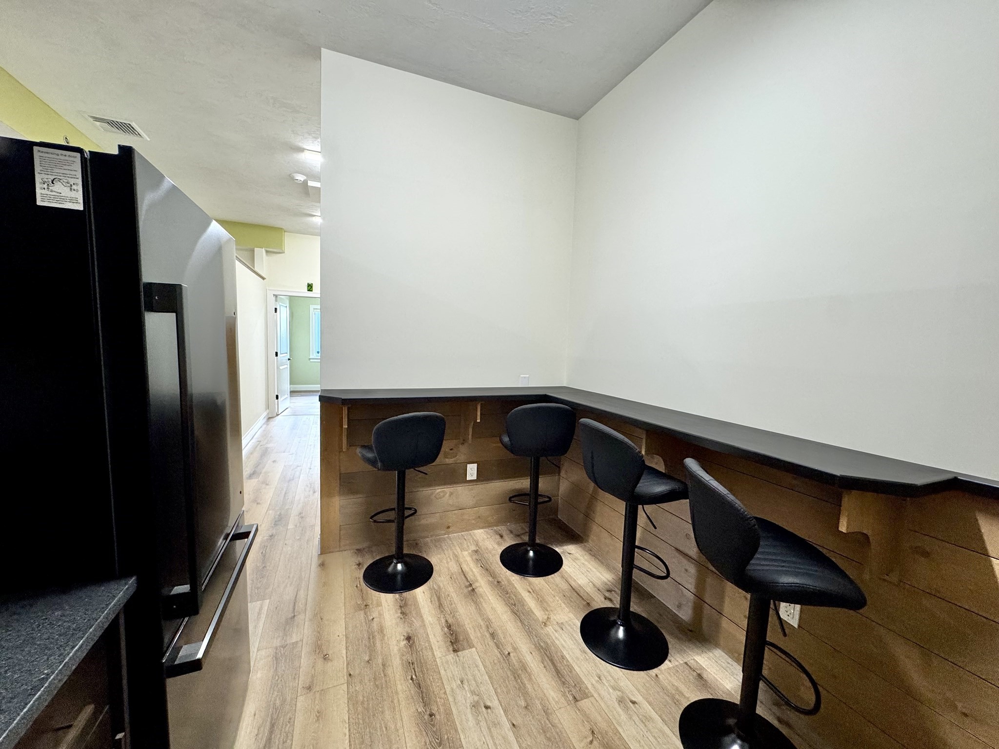 54 Holman Rd Unit Bldg D, Plymouth, MA 02360 - Image 18