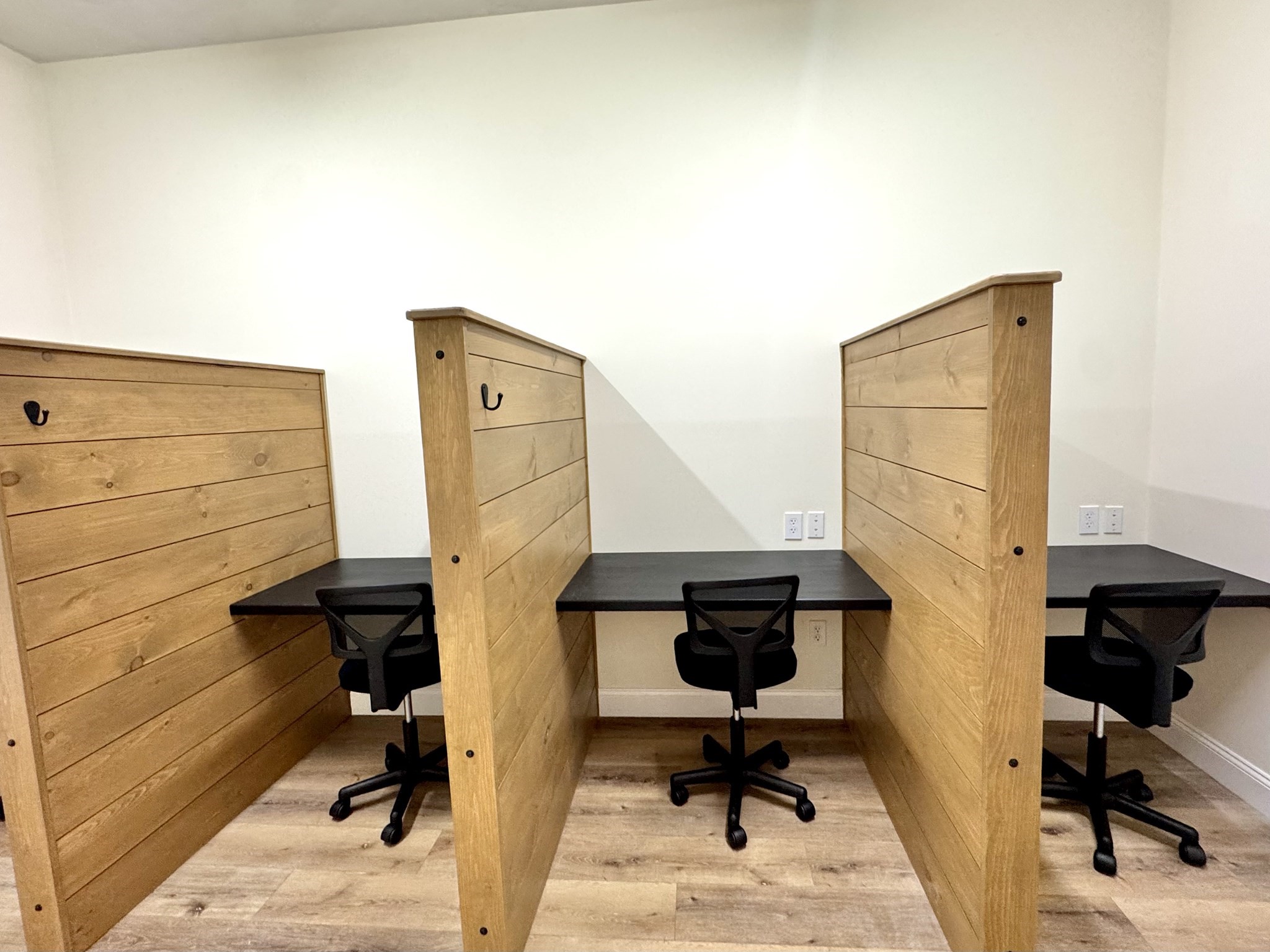 54 Holman Rd Unit Bldg D, Plymouth, MA 02360 - Image 22