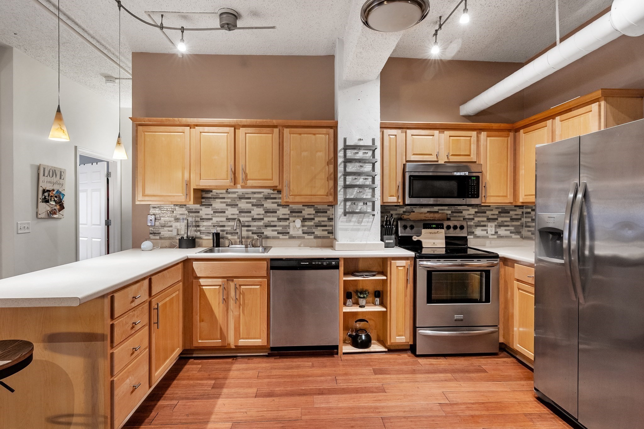 23 Middle Street Unit 11, Lowell, MA 01852 - Image 6