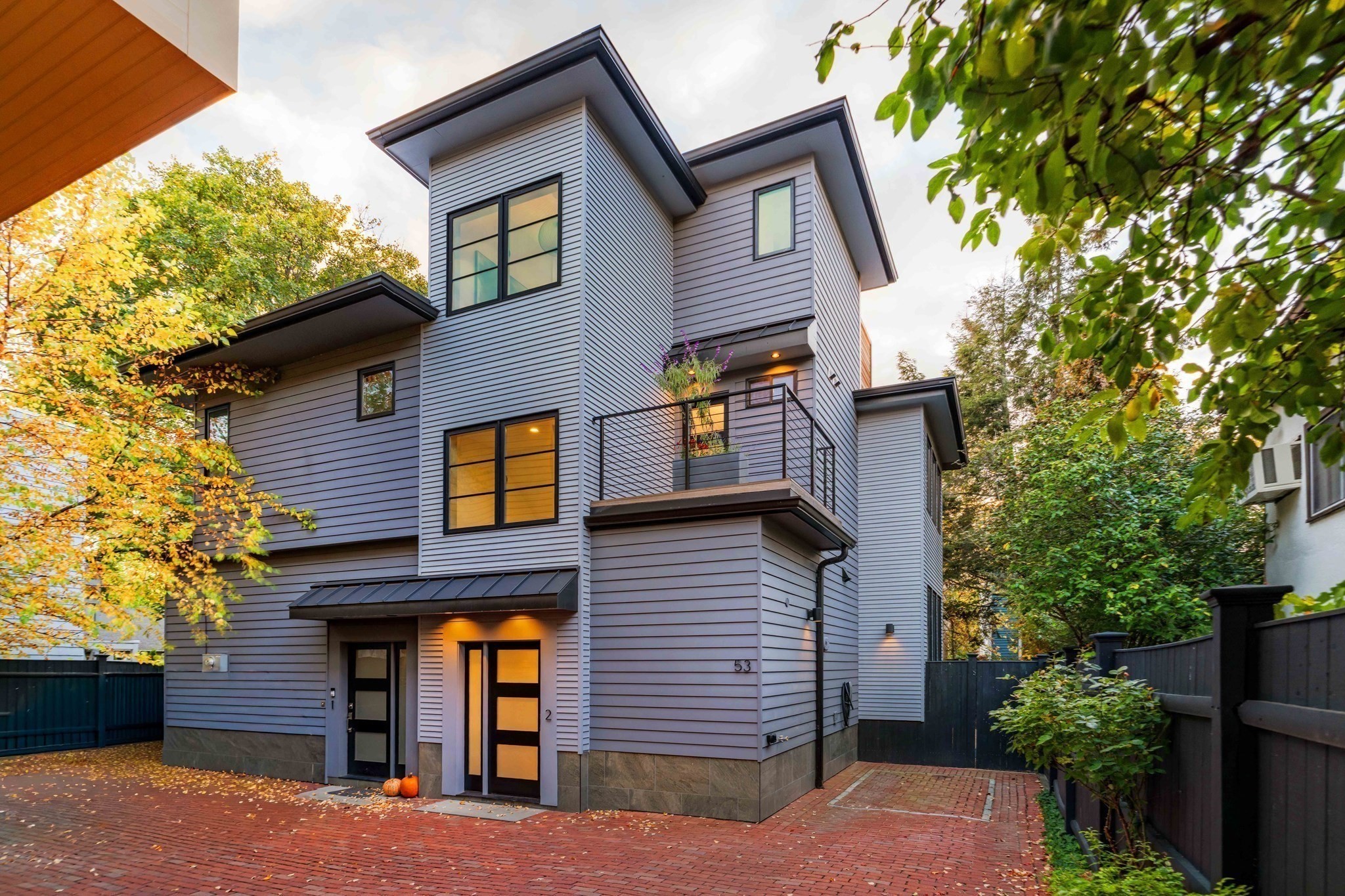 53 Jay St Unit 2, Cambridge, MA 02139