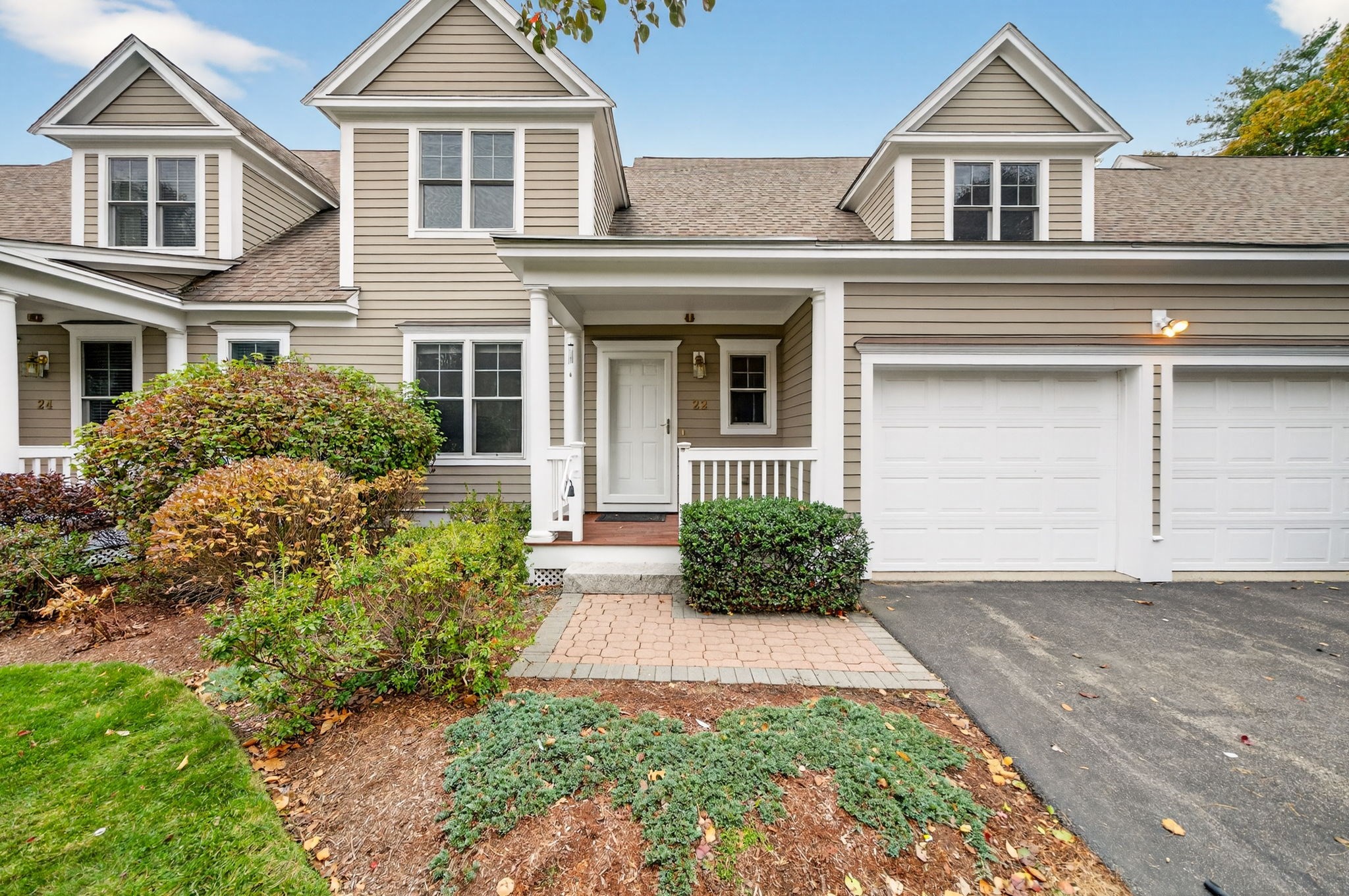 22 Sanctuary Ln Unit 22, Hopkinton, MA 01748 - Image 2
