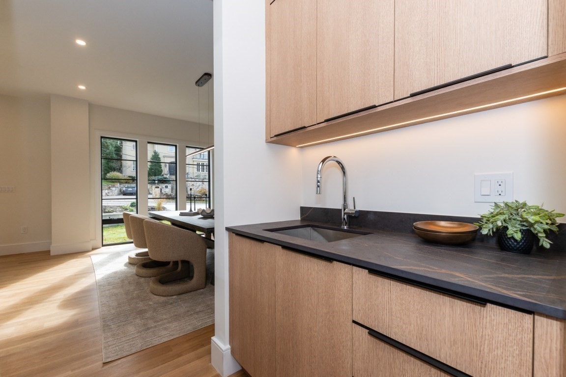 63 Drumlin Rd, Newton, MA 02459 - Image 19