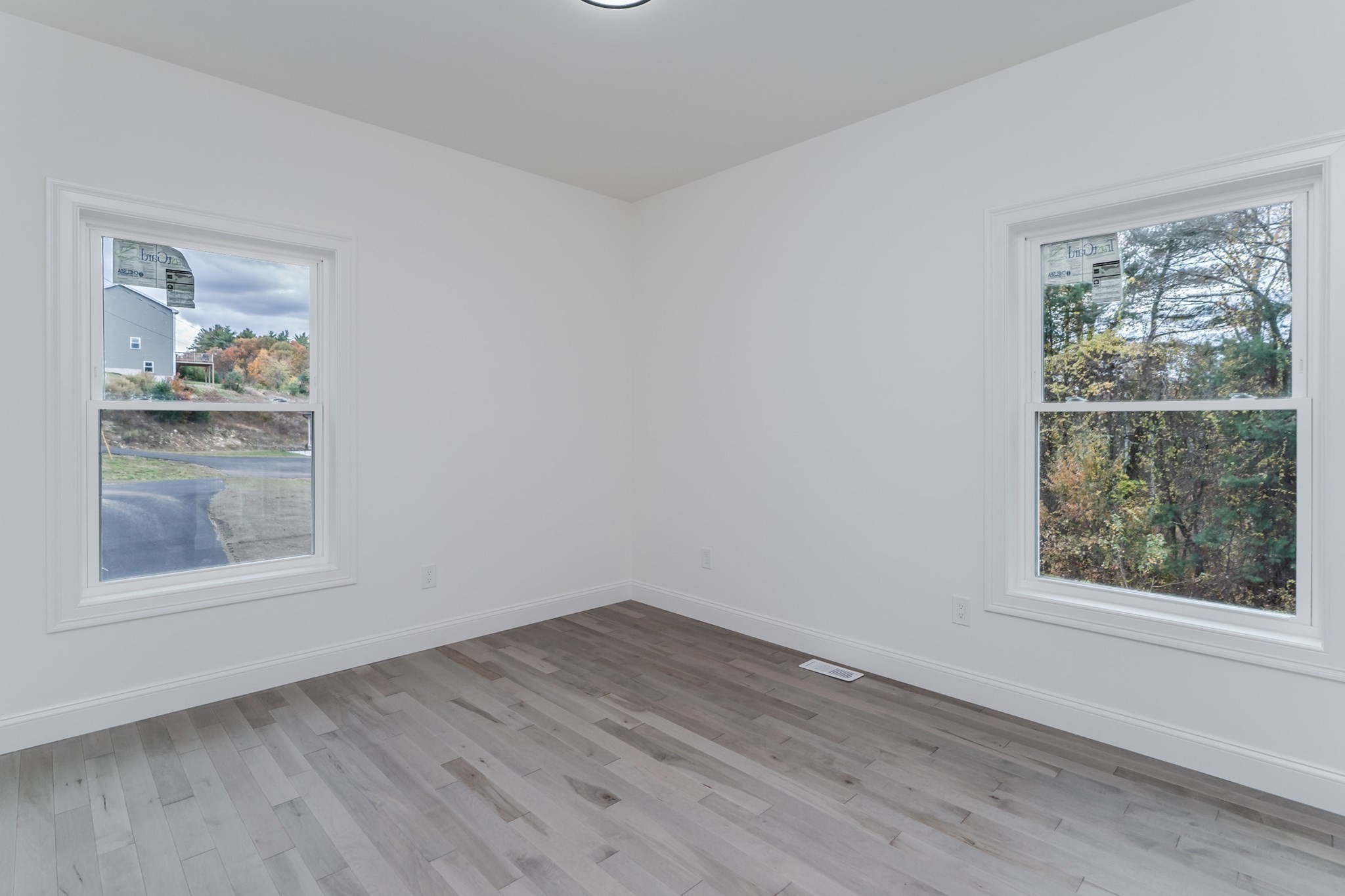 135 Thompson St, Palmer, MA 01069 - Image 18