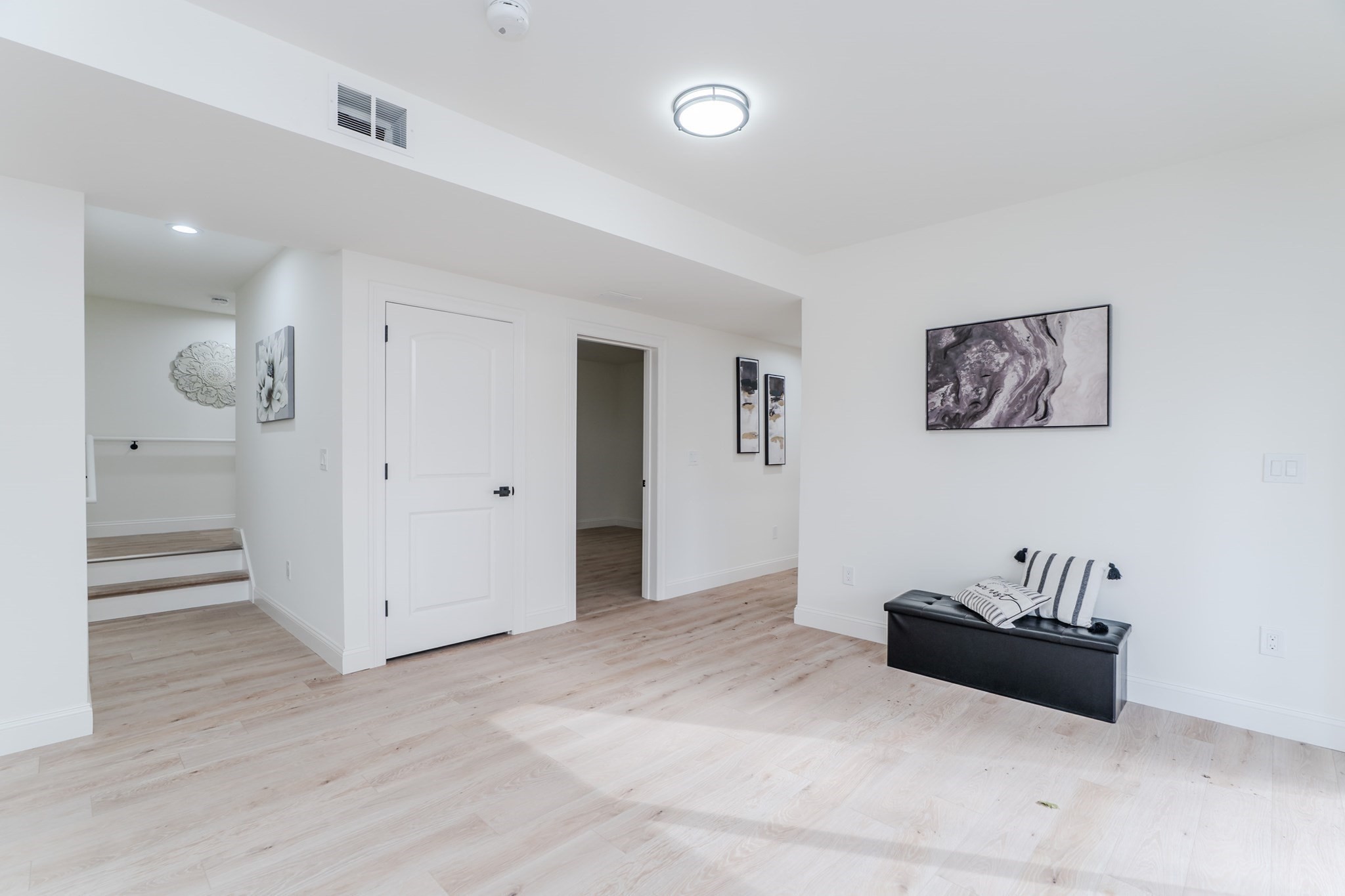 135 Thompson St, Palmer, MA 01069 - Image 26