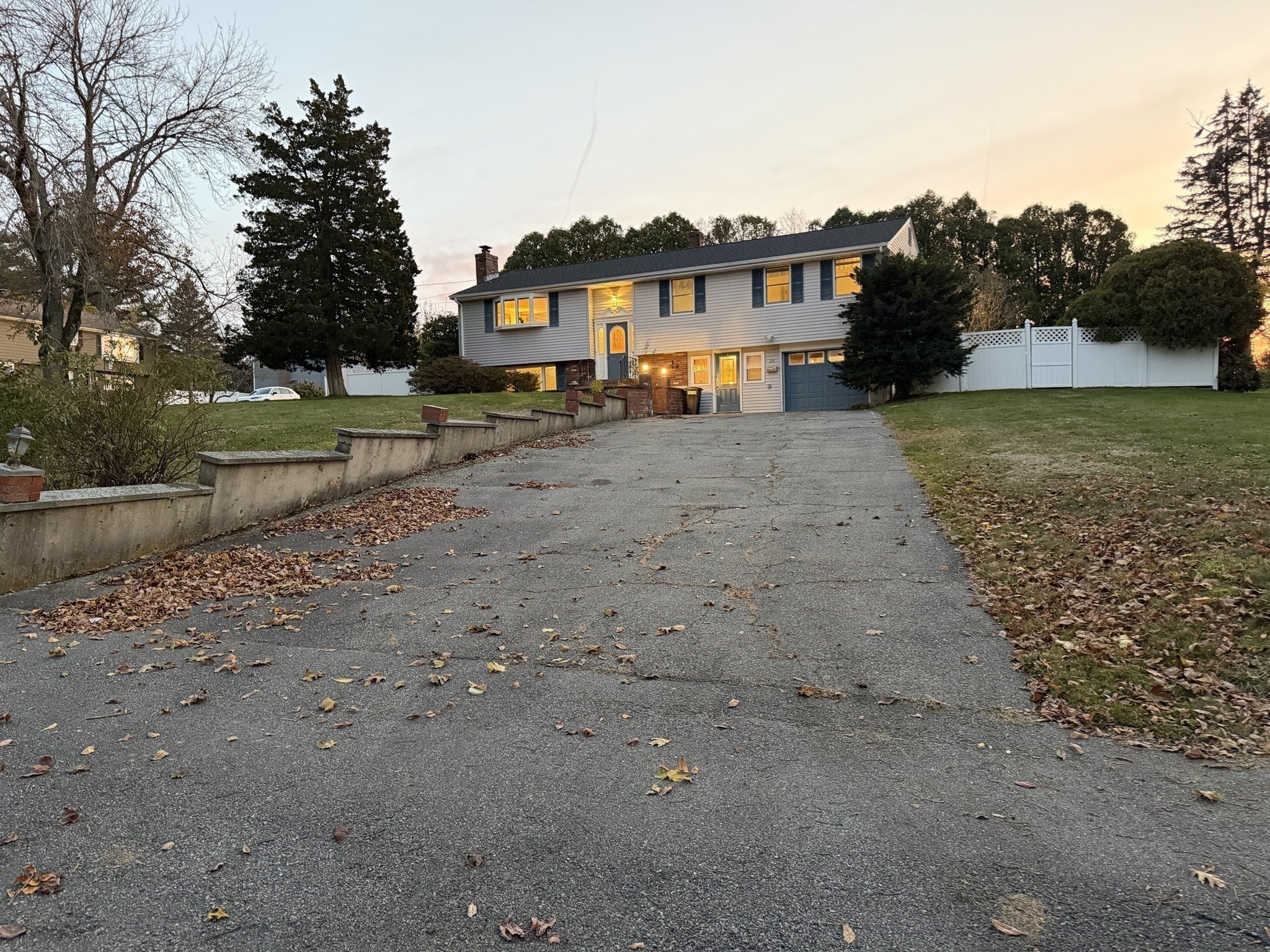 26 Mohawk St, Danvers, MA 01937 - Image 4