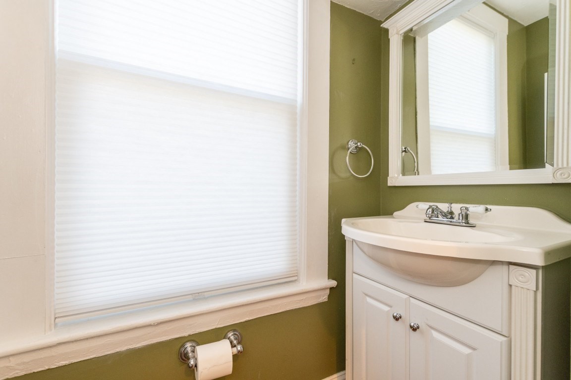 42 Alder St Unit 42, Waltham, MA 02453 - Image 17