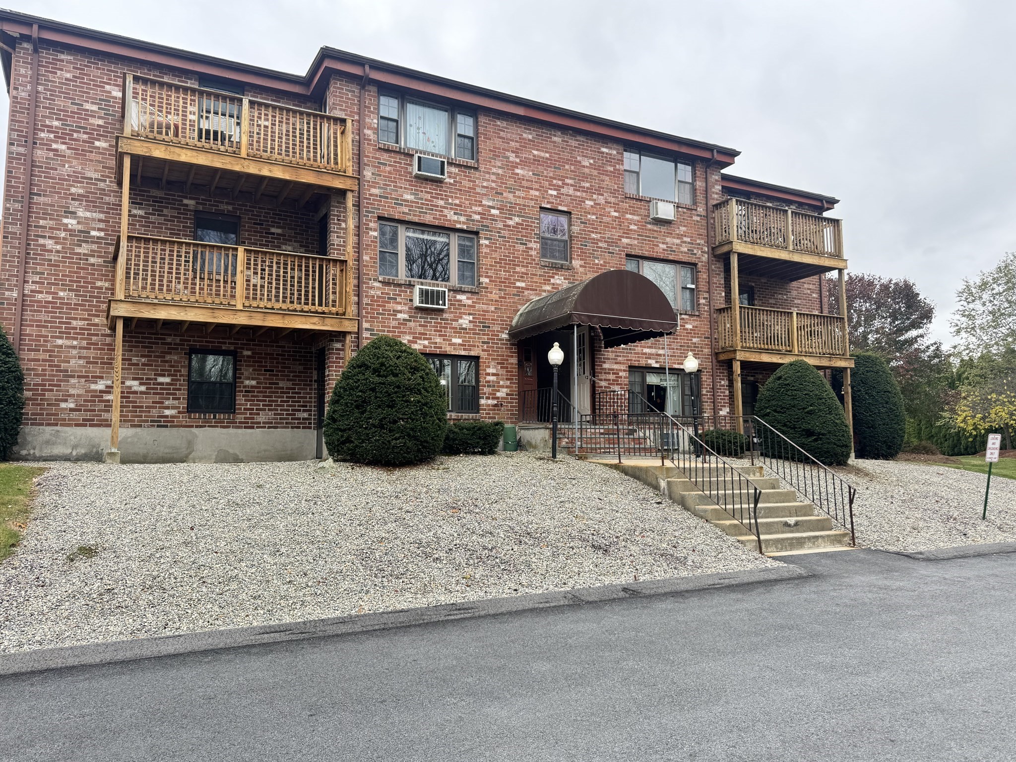 14 Mayberry Dr Unit 10, Westborough, MA 01581 - Image 3