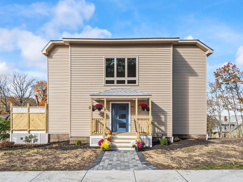 41 Westminster St, Worcester, MA 01605