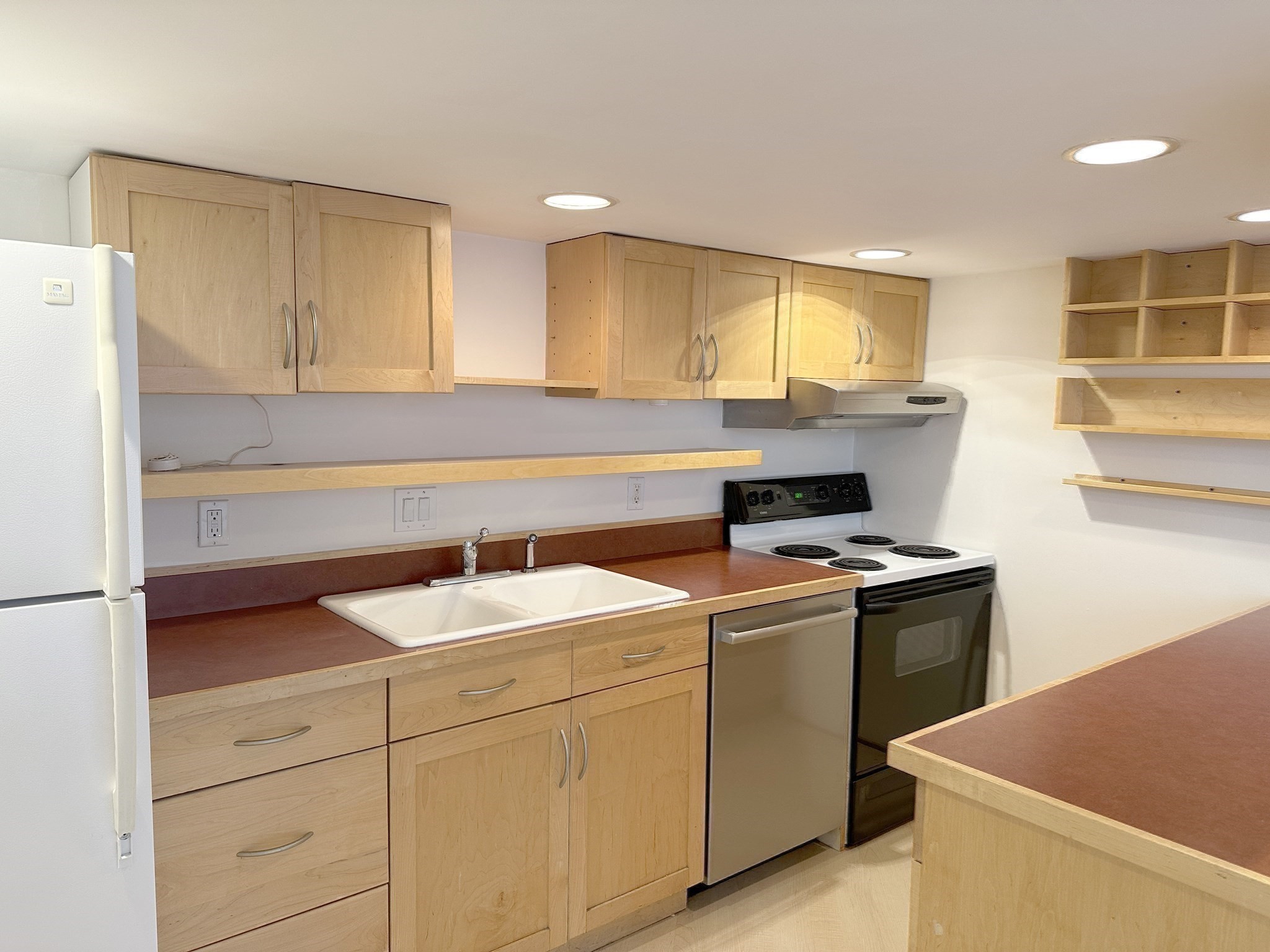 1 Fitchburg St Unit B158, Somerville, MA 02143 - Image 7