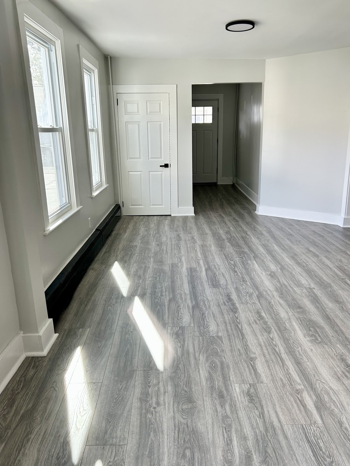 16 North St, West Springfield, MA 01089 - Image 8