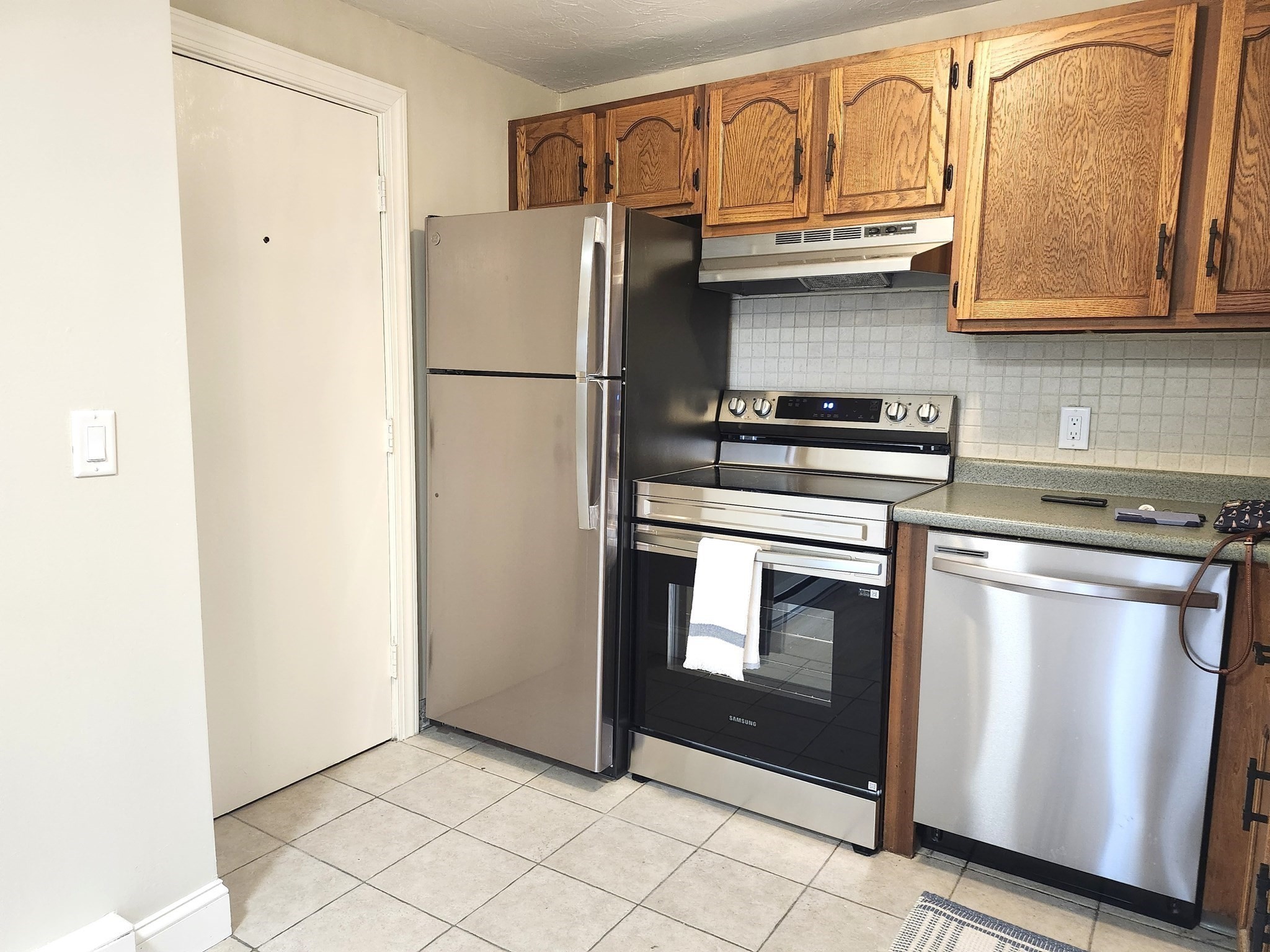 19 Church St Unit C9, North Attleboro, MA 02760 - Image 4