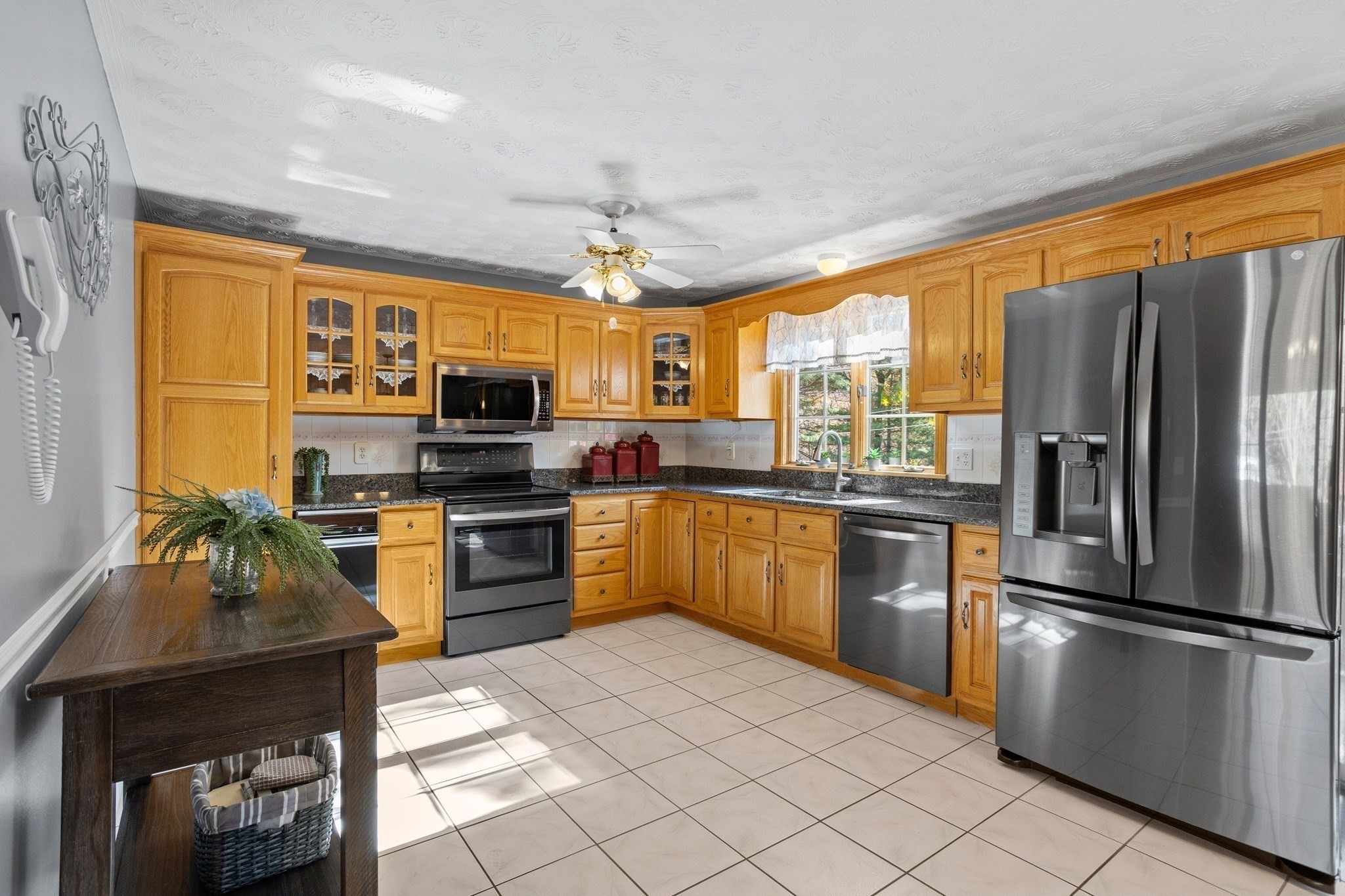 128 West St, Methuen, MA 01844 - Image 20