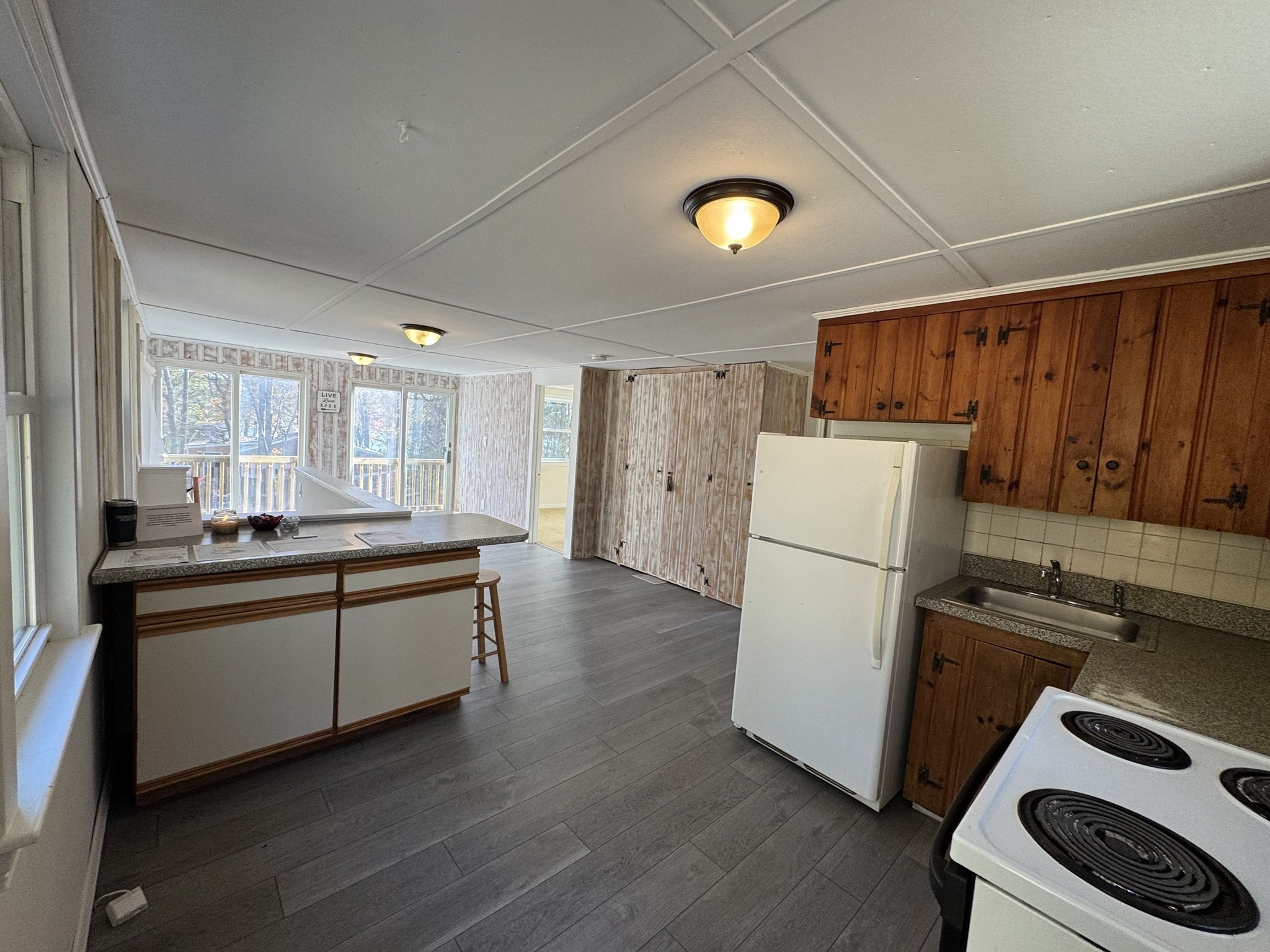 7 Lakeview Blvd, Plymouth, MA 02360 - Image 6