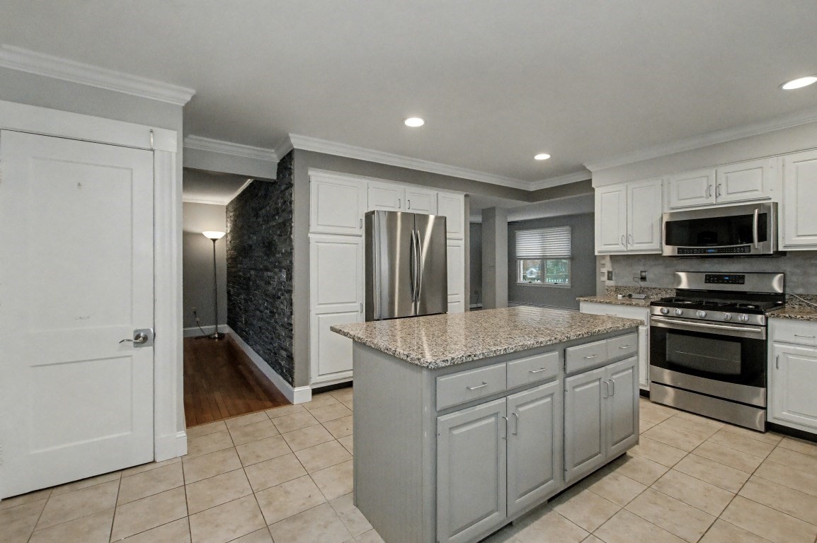 48 Cordis Street, Wakefield, MA 01880 - Image 10