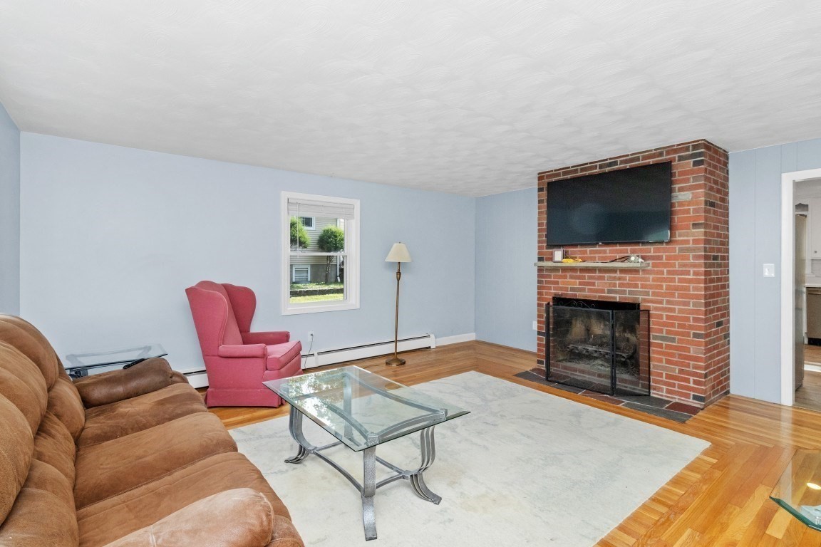 330 Brown St, Attleboro, MA 02703 - Image 8