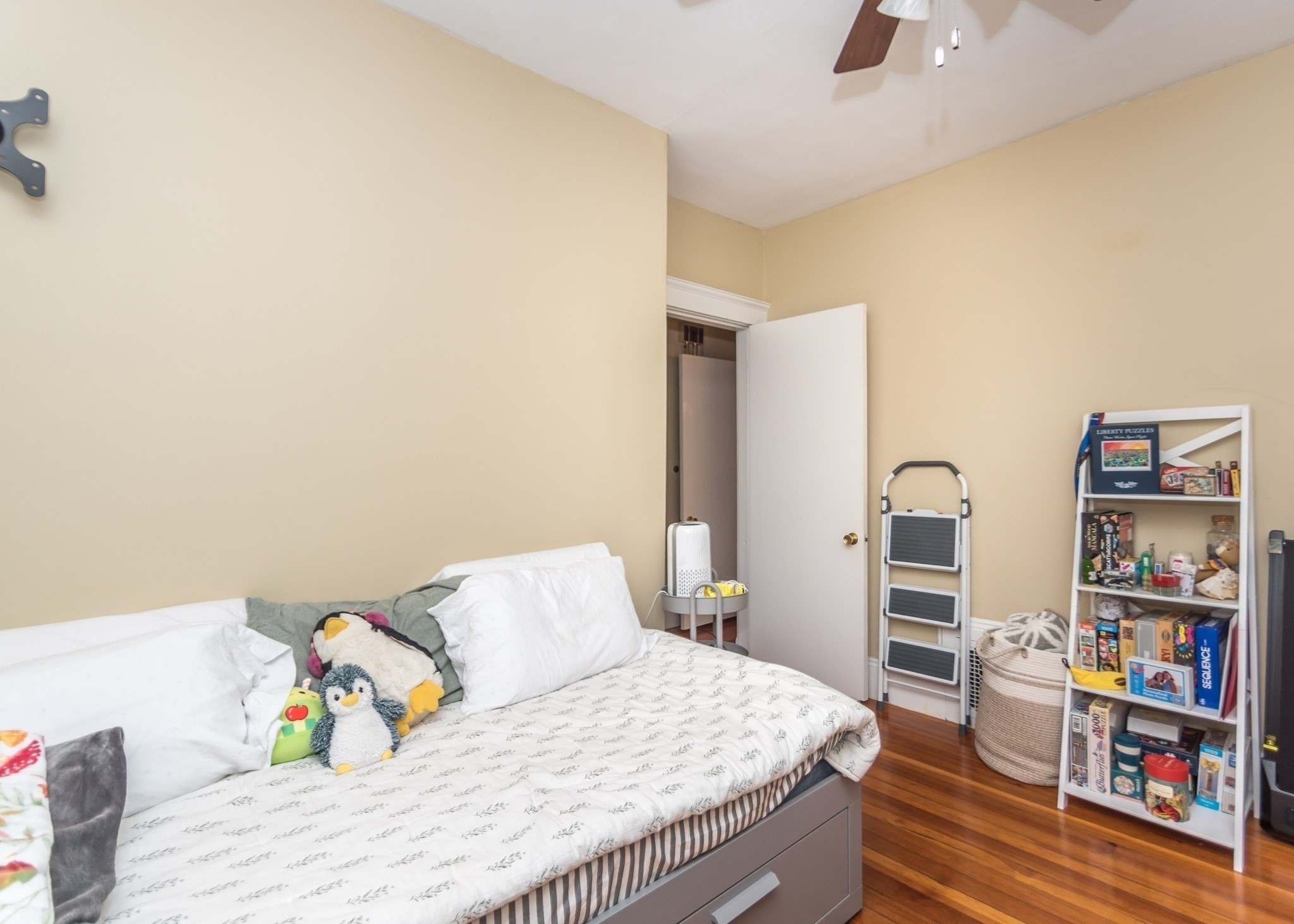 22 Bigelow St, Brighton, Boston, MA 02135 - Image 29