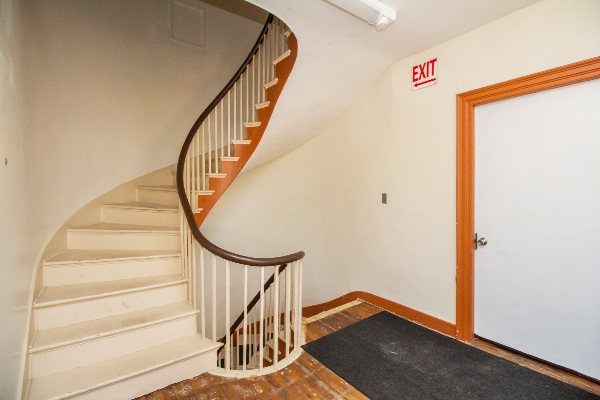 993 Main Street, Leicester, MA 01524 - Image 23