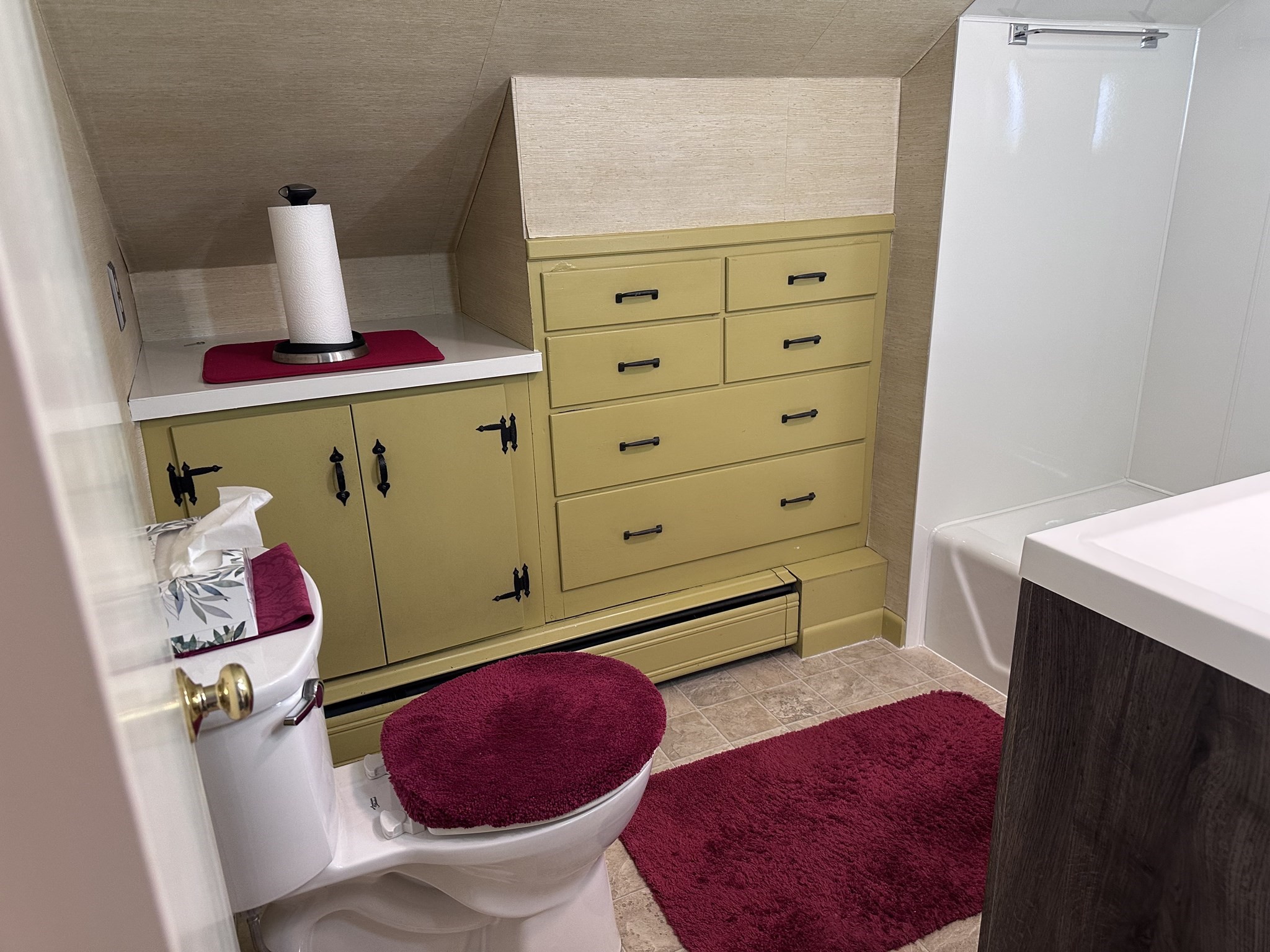 55 Old Common Rd, Auburn, MA 01501 - Image 6