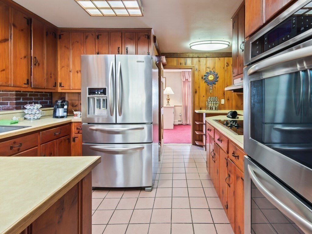 55 Old Common Rd, Auburn, MA 01501 - Image 9