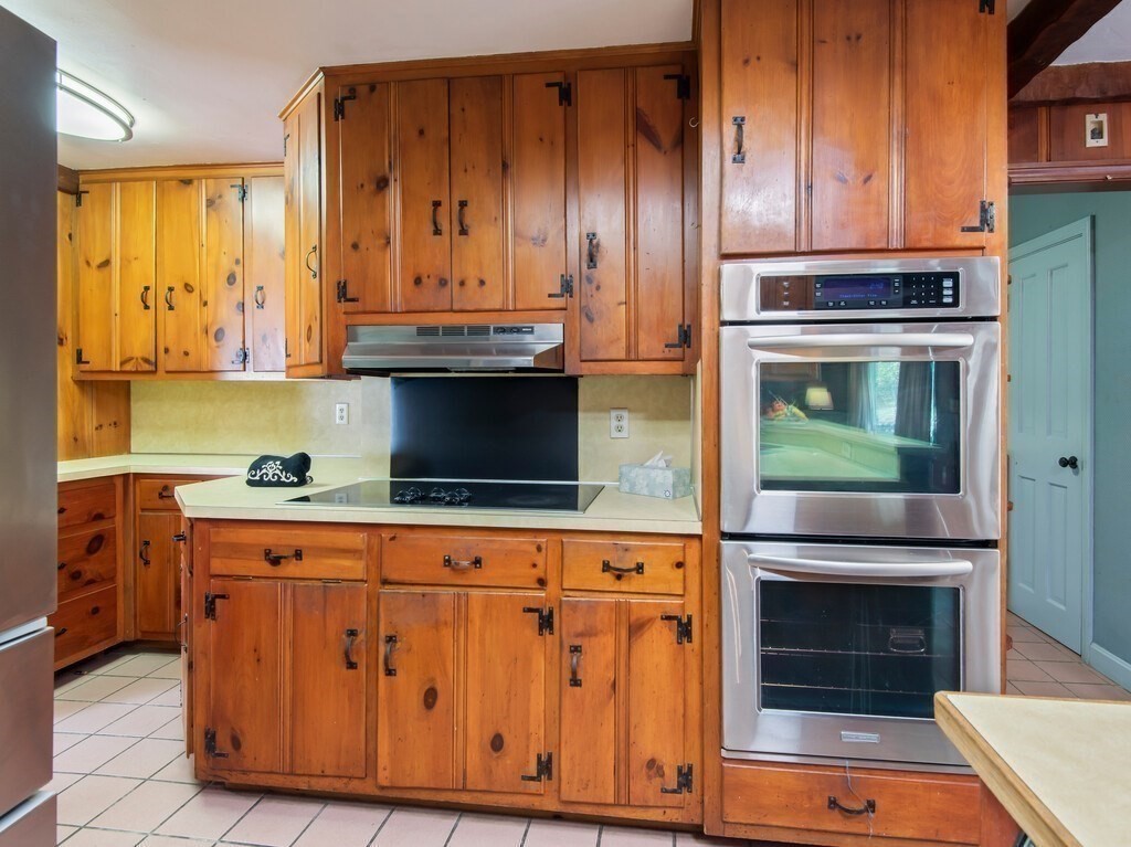 55 Old Common Rd, Auburn, MA 01501 - Image 10